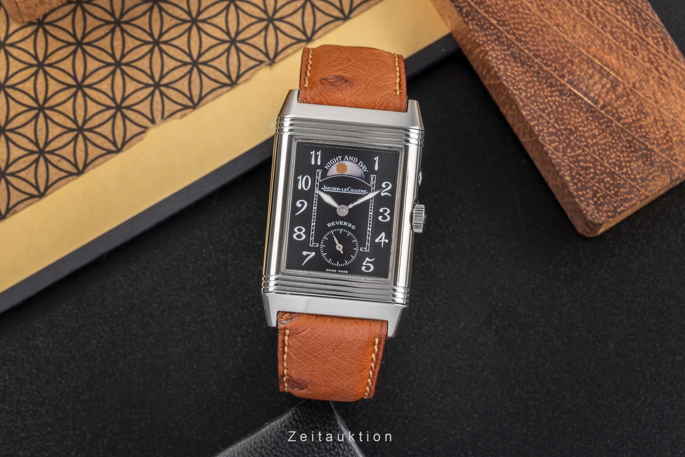 Jaeger LeCoultre Reverso 18 ct white gold manual winding men's watch Q2723440   270.3.54  [2503219] - Image 4