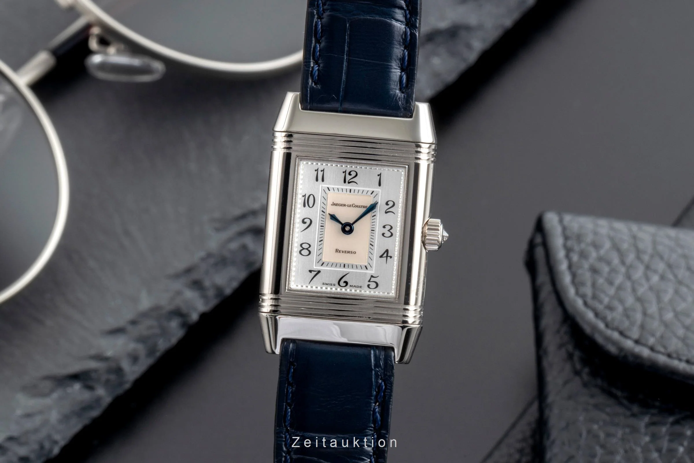 Jaeger LeCoultre Reverso 18 ct white gold manual winding women's watch Q2663420, 266.3.44  [2505442] - Image 2