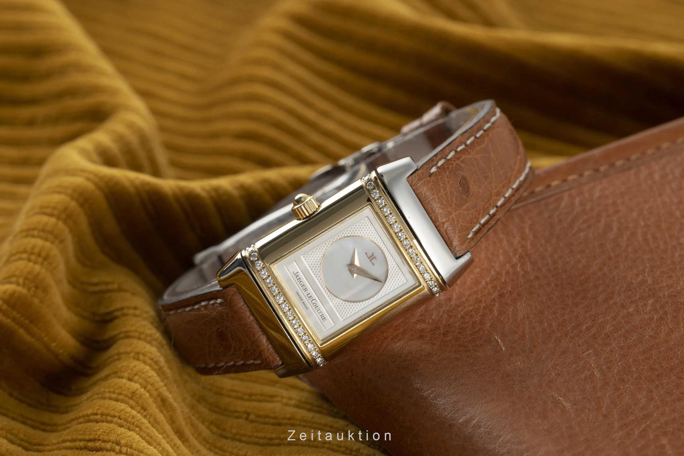 Jaeger LeCoultre Reverso steel / gold manual winding women's watch 266.5.44 LP: 8600EUR  [2109279] - Image 2