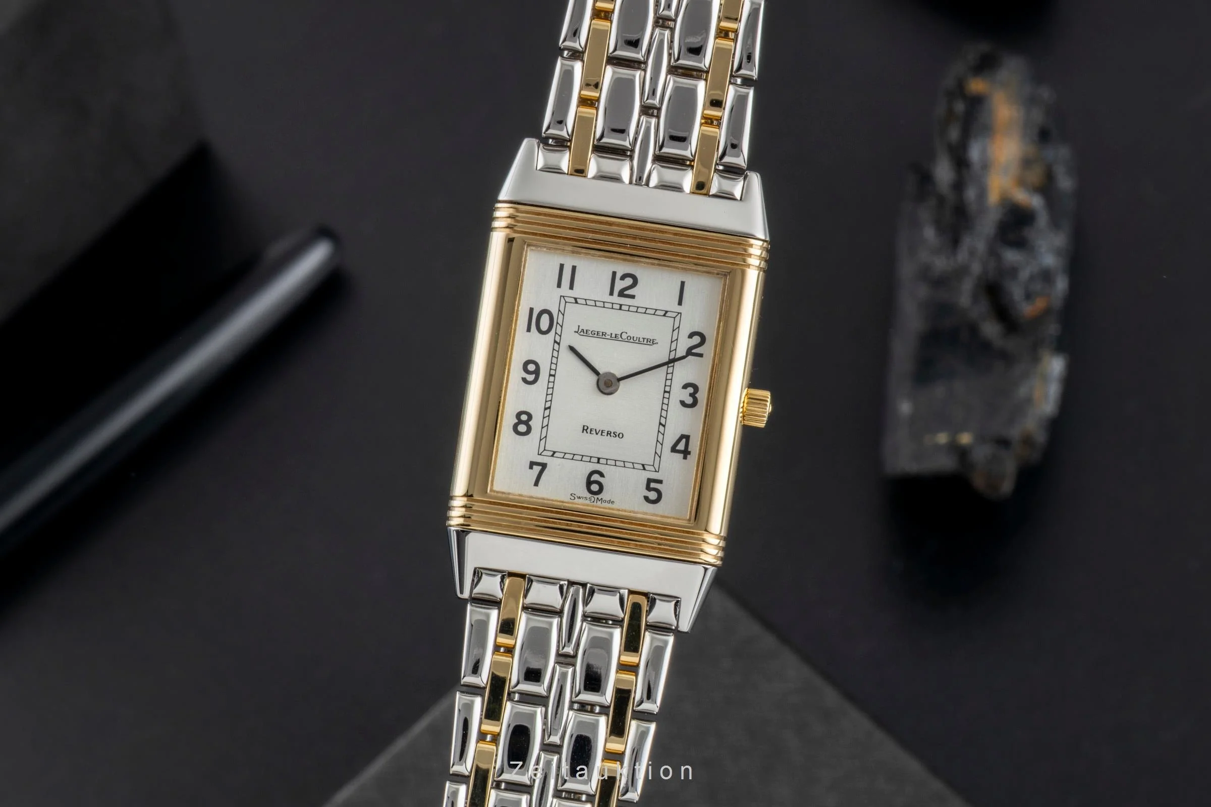 Jaeger LeCoultre Reverso steel / gold quartz women's watch 140.252.5  [2507014] - Image 2