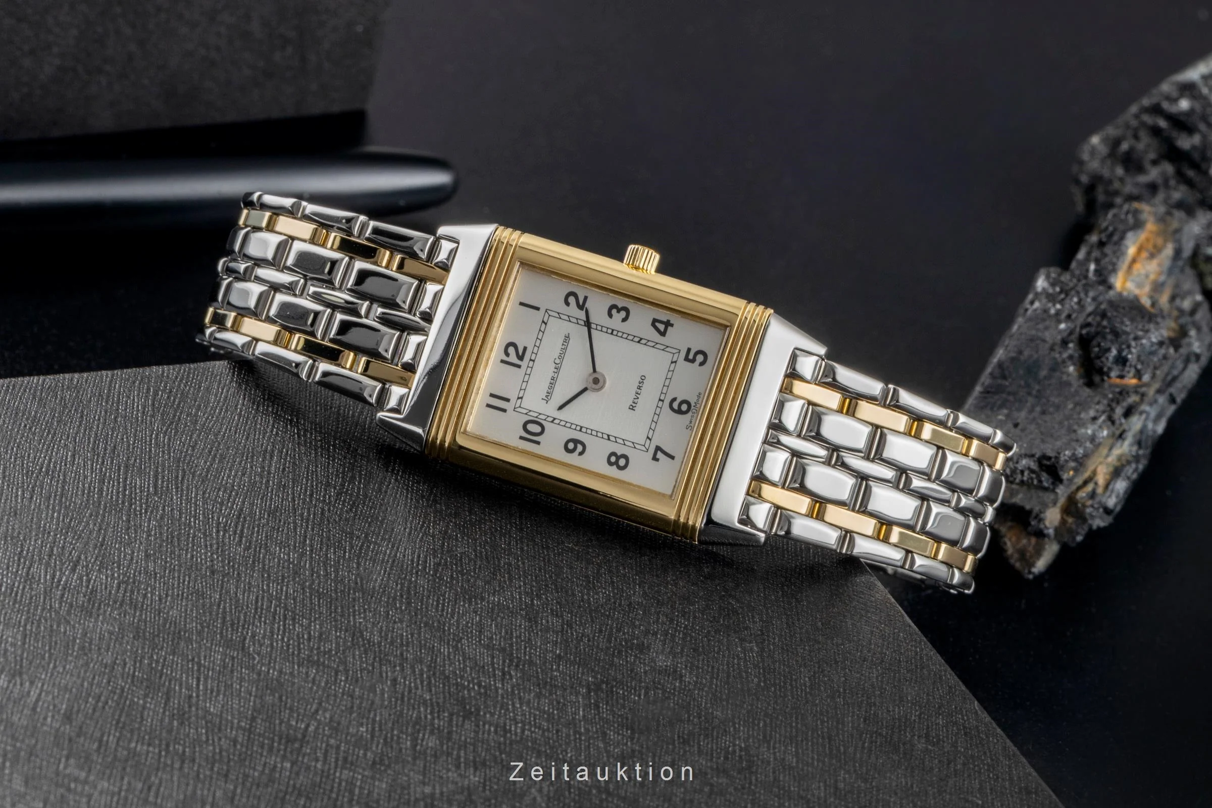 Jaeger LeCoultre Reverso steel / gold quartz women's watch 140.252.5  [2507014] - Image 3