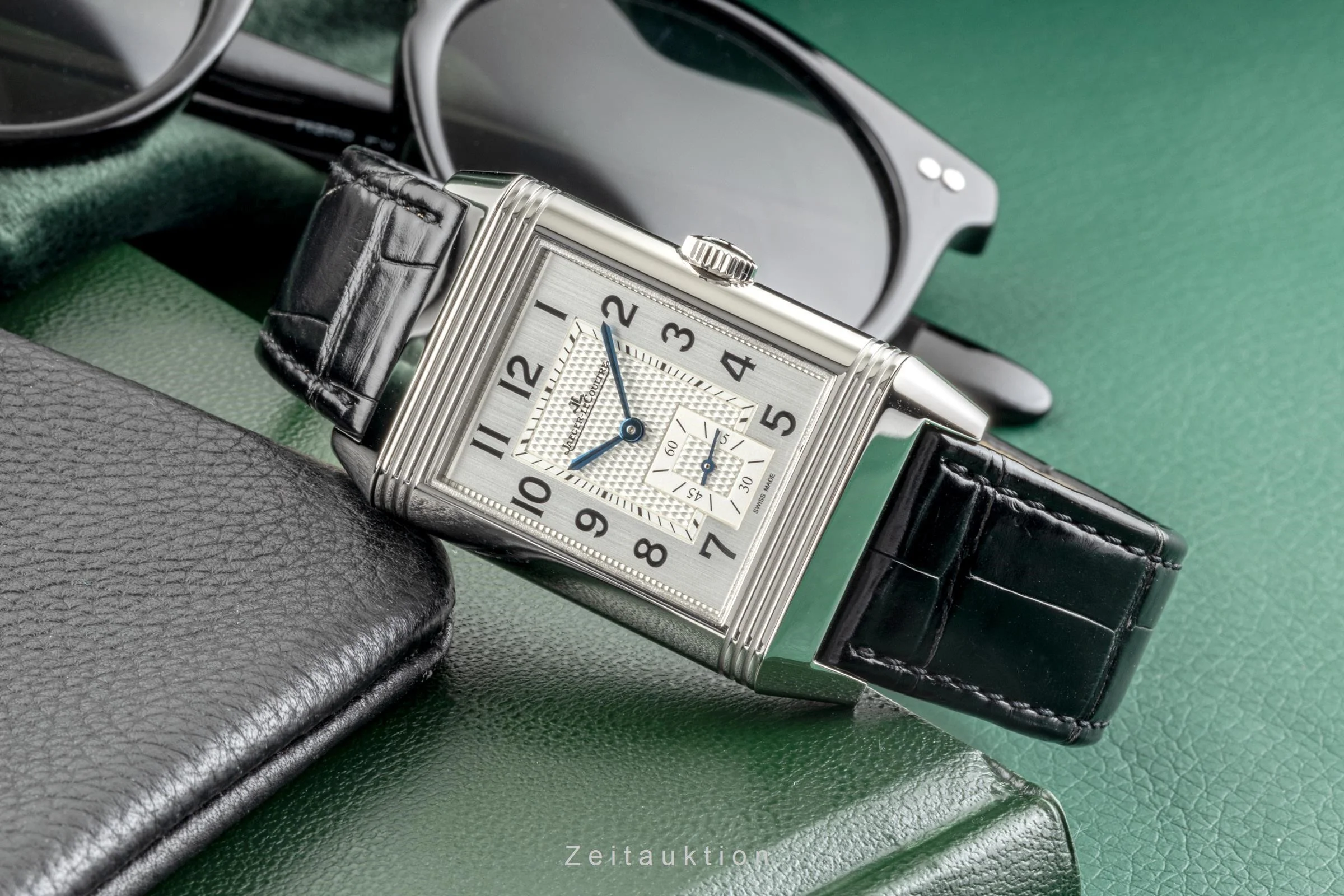 Jaeger LeCoultre Reverso steel manual winding men's watch 215.8.D4/Q3848420 LP: 14300EUR  [2302723] - Image 2
