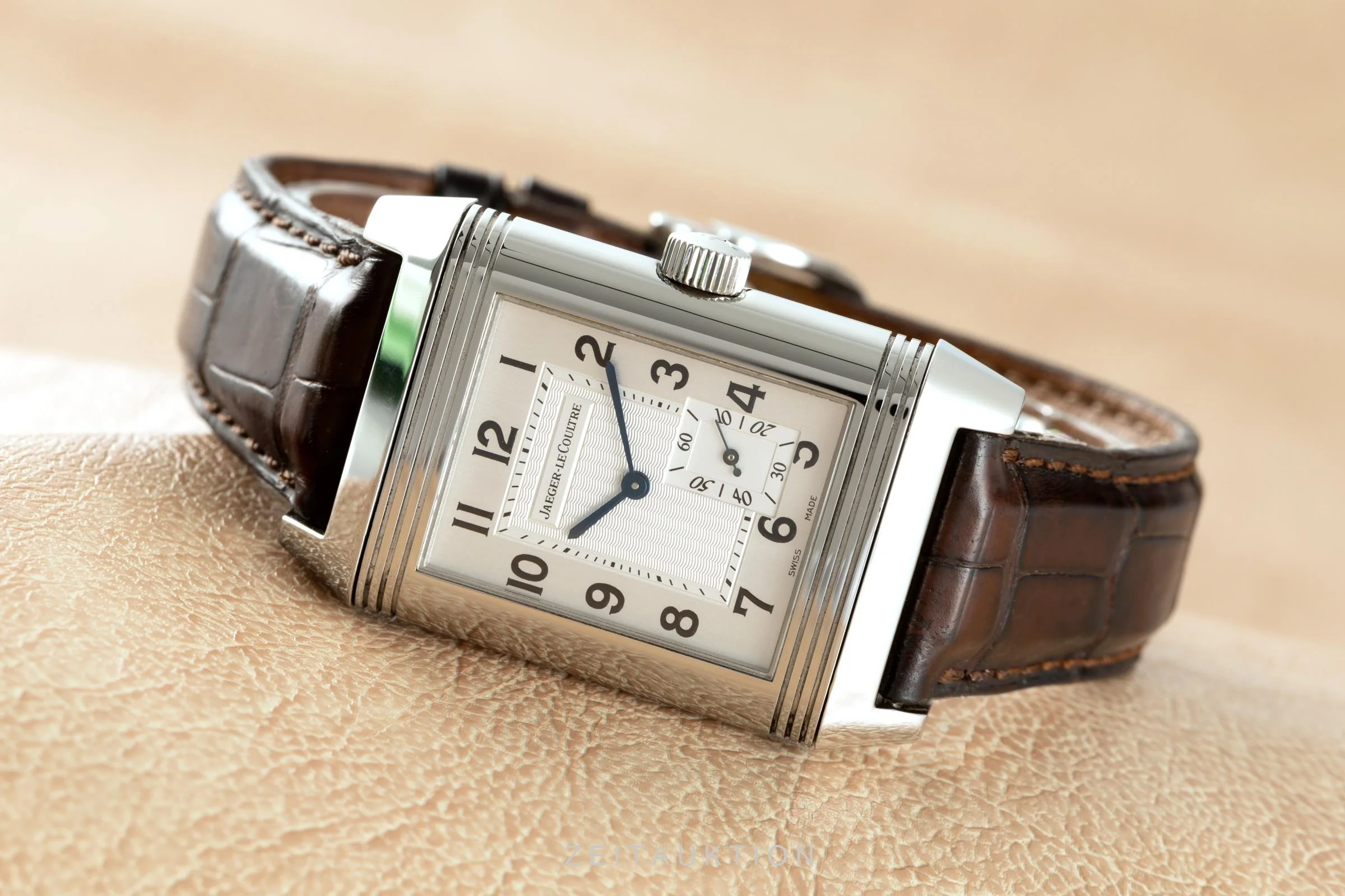 Jaeger LeCoultre Reverso steel manual winding men's watch 240.8.14  [2103947] - Image 2