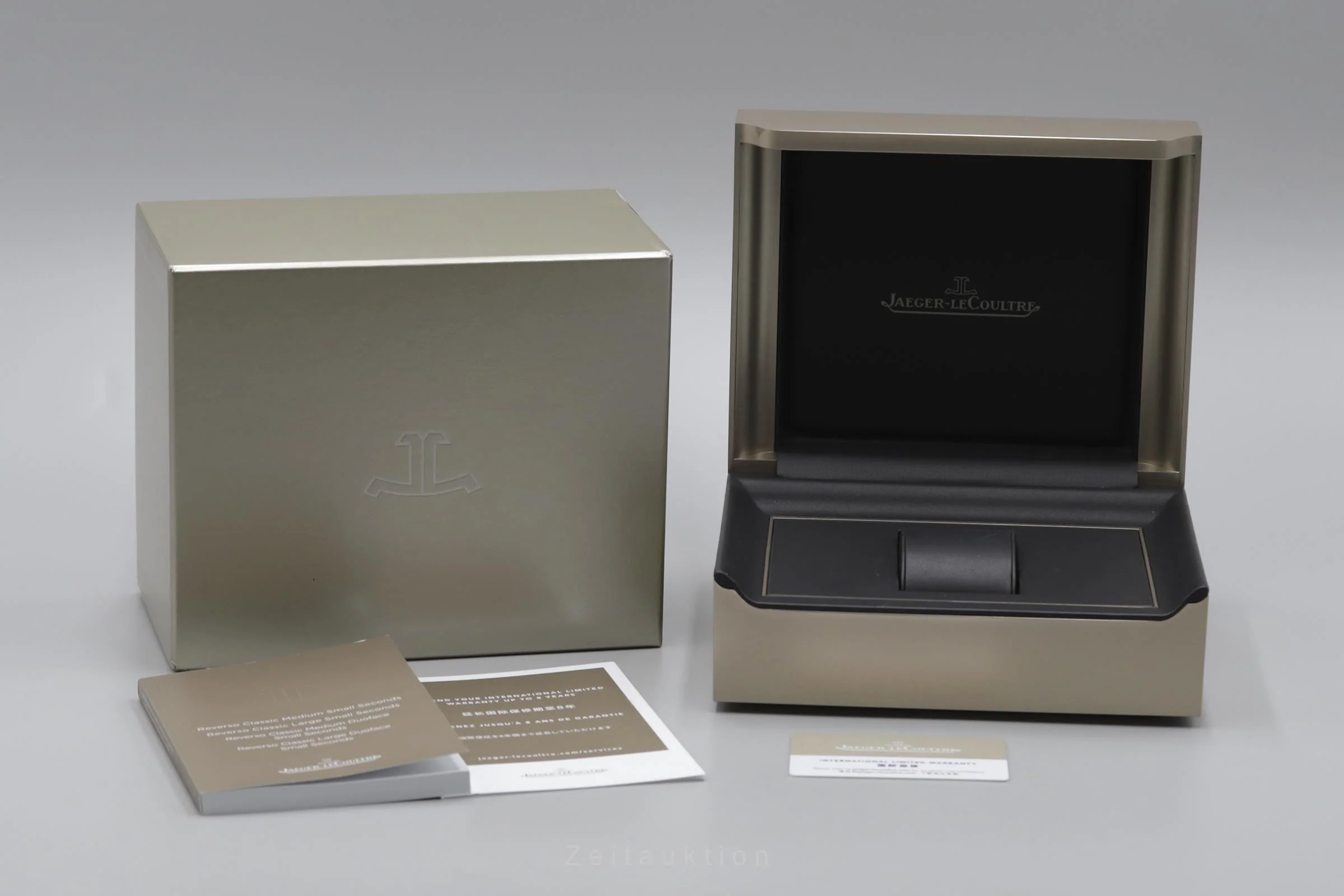 Jaeger LeCoultre Reverso steel manual winding men's watch Q2438522, 313.8.62  [2204608] - Image 8