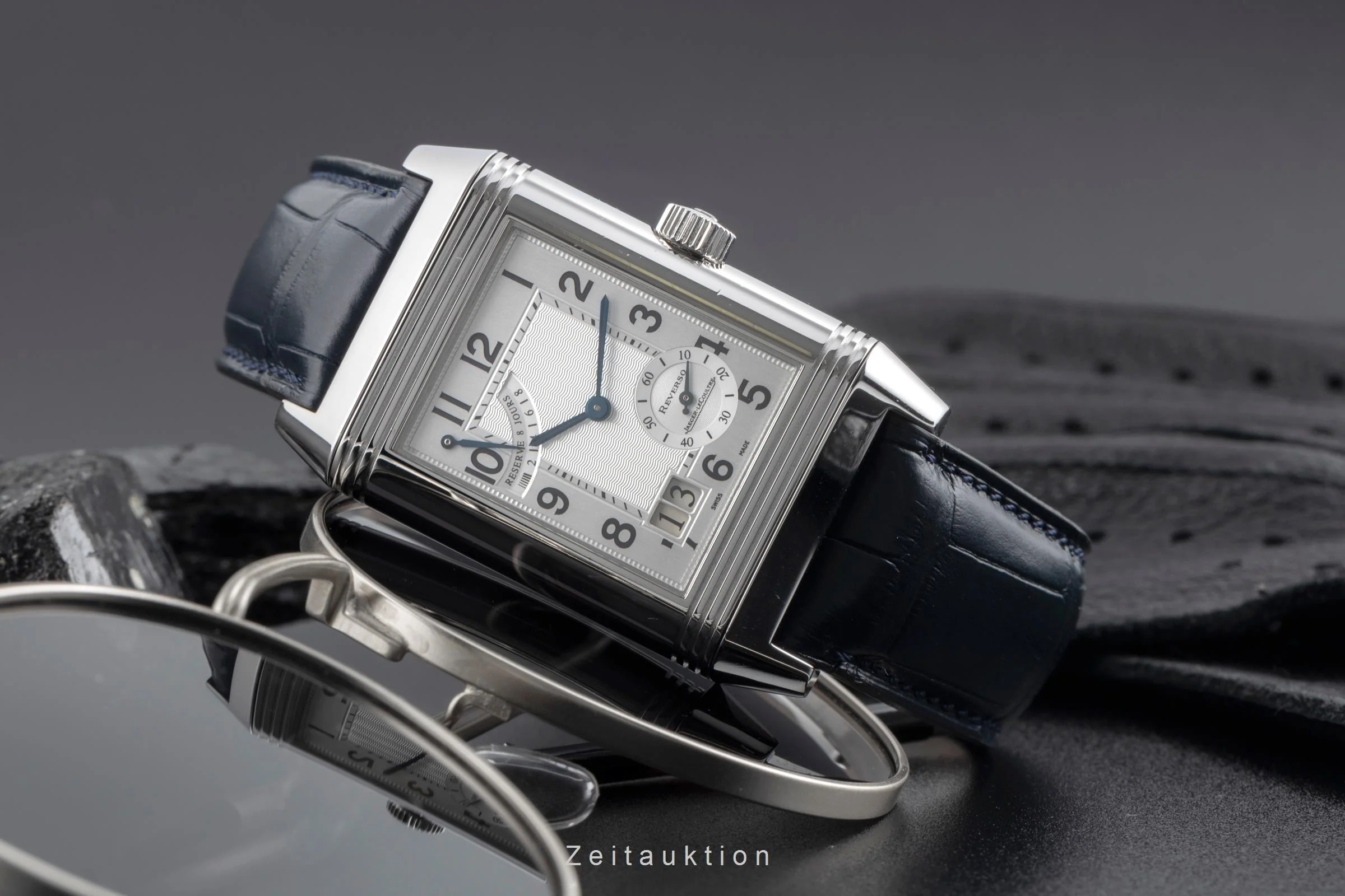 Jaeger LeCoultre Reverso steel manual winding men's watch Q3008420 , 240.8.15  [2504915] - Image 3