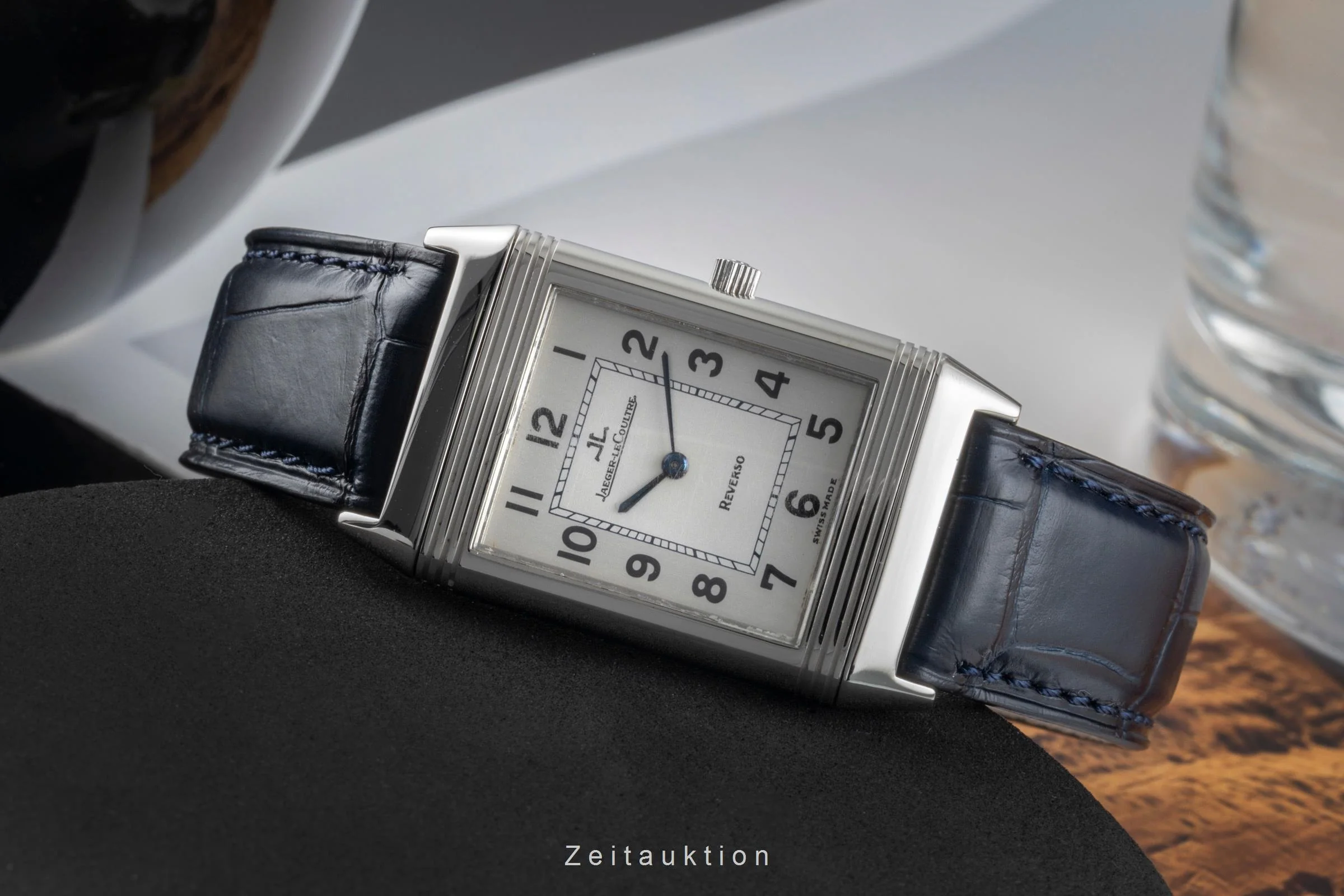 Jaeger LeCoultre Reverso steel manual winding unisex 250.8.86  [2504893] - Image 3