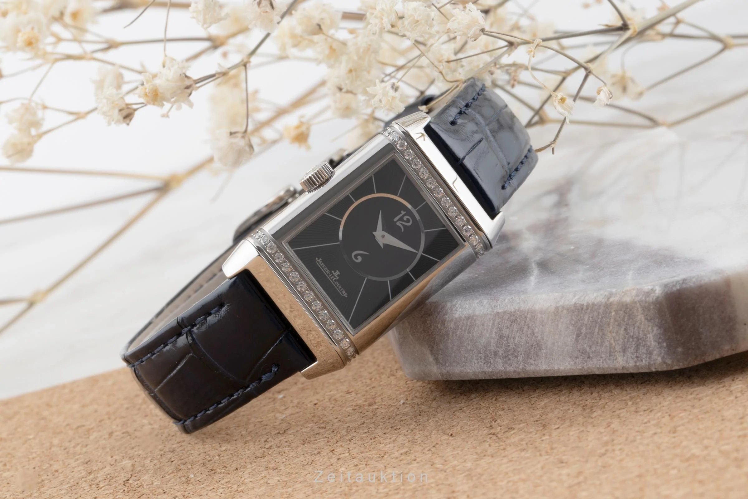 Jaeger LeCoultre Reverso steel manual winding women's watch Q2668432 , 211.8.44  [2503832] - Image 3