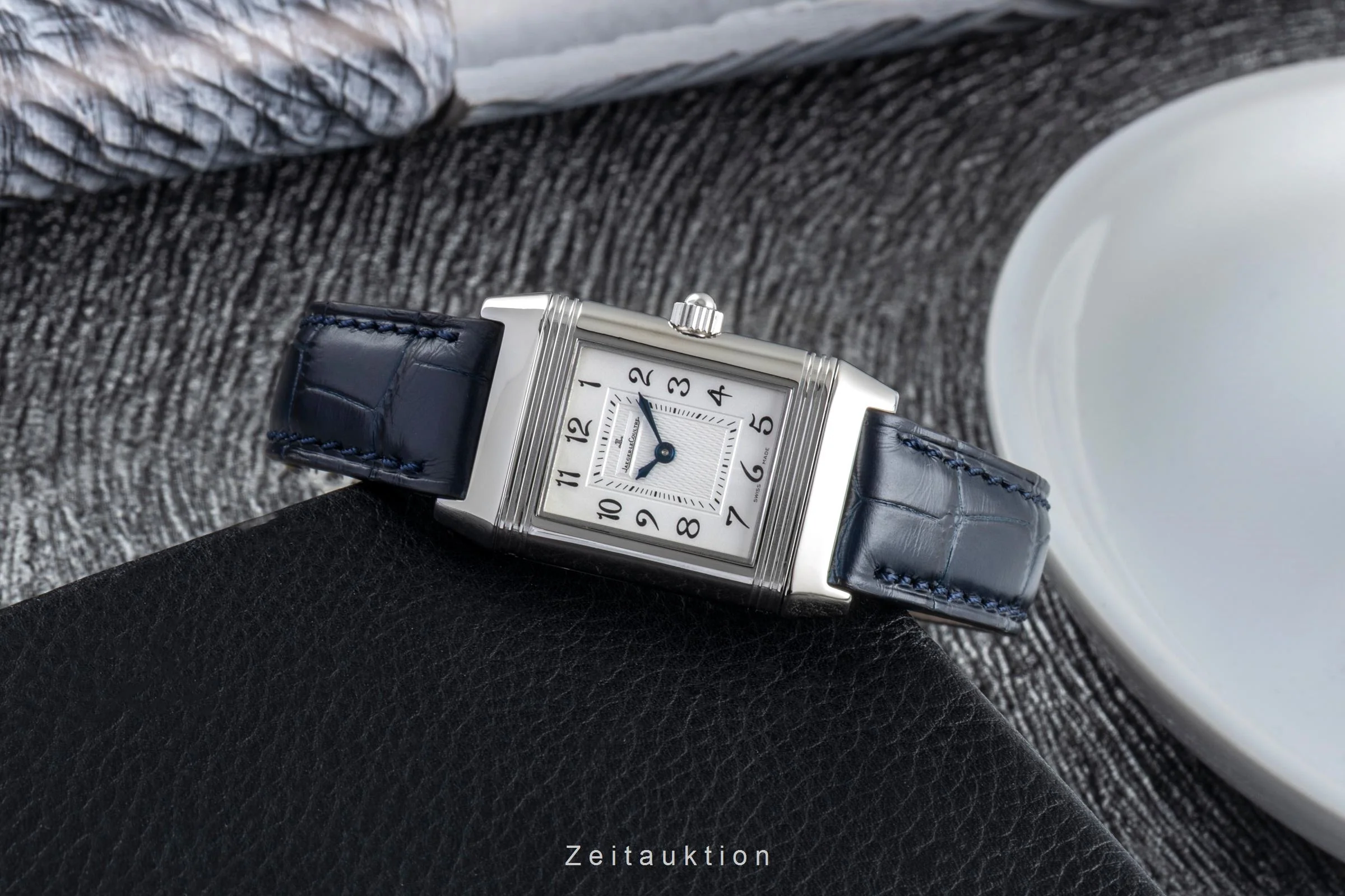 Jaeger LeCoultre Reverso steel manual winding women's watch Q266845W  [2506503] - Image 3