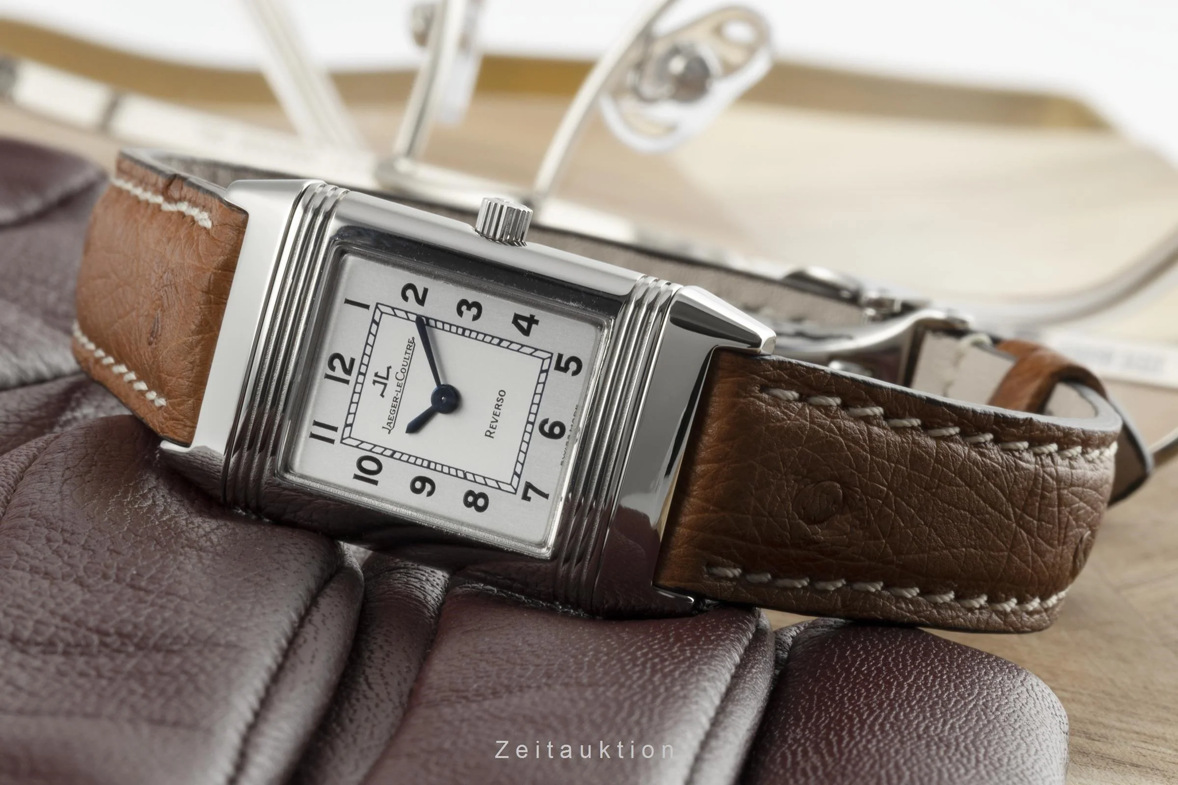 Jaeger LeCoultre Reverso steel quartz women's watch 260.8.08 LP: 5150EUR  [2200722] - Image 2