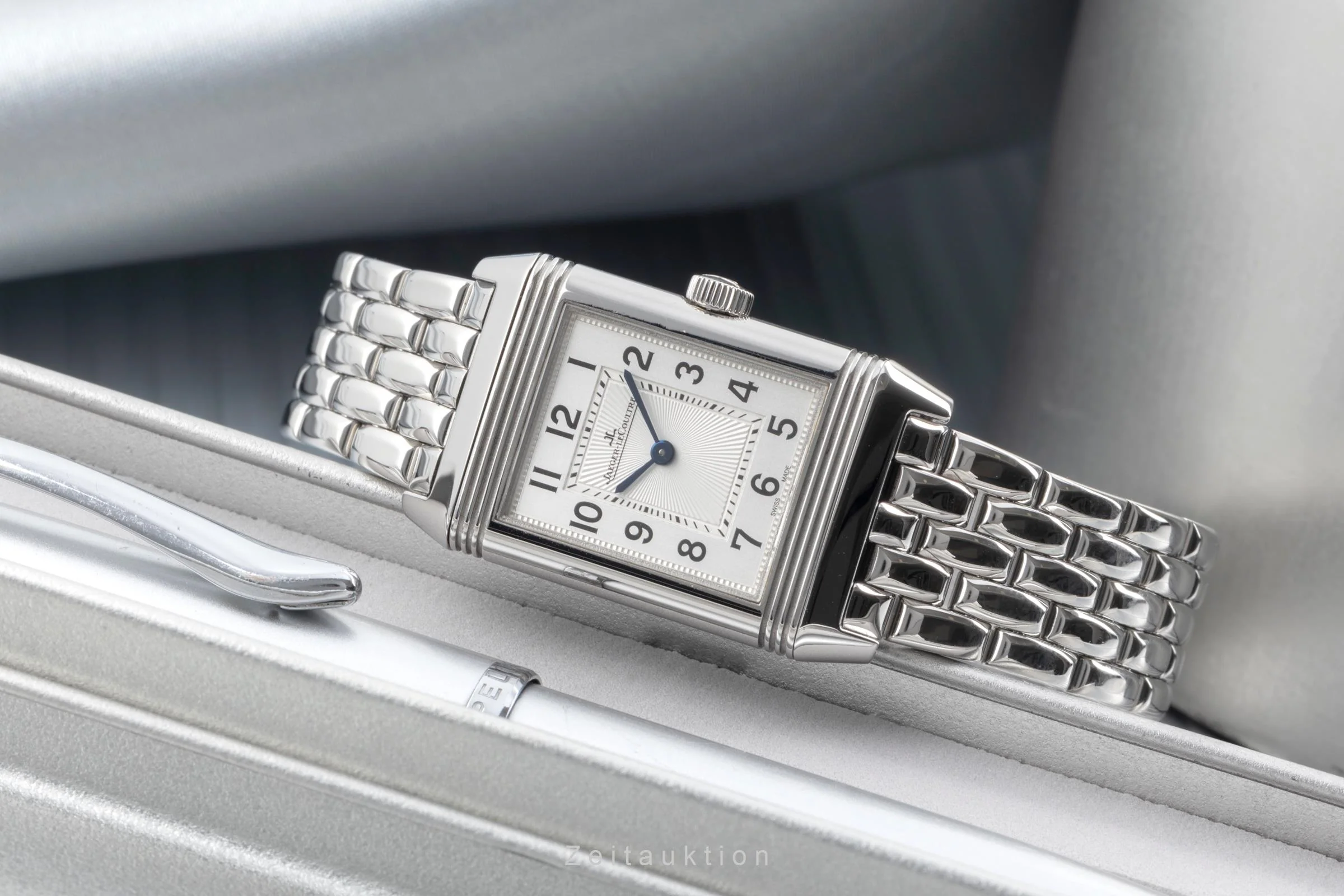 Jaeger LeCoultre Reverso steel quartz women's watch Q2618130 , 211.8.47 LP: 7500EUR  [2505658] - Image 3