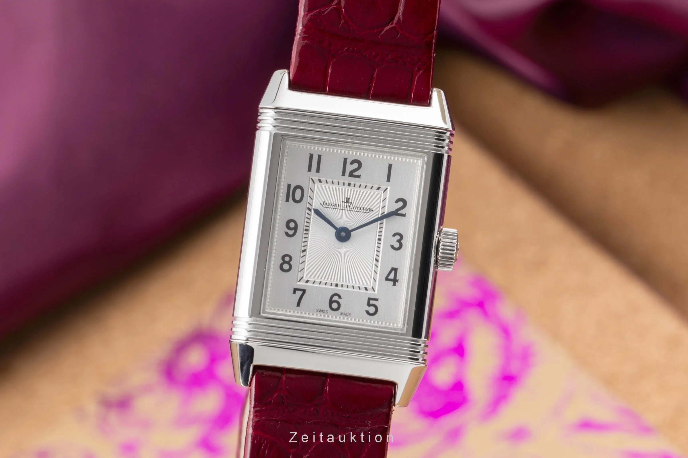 Jaeger LeCoultre Reverso steel quartz women's watch Q2618430  [2504452] - Image 2