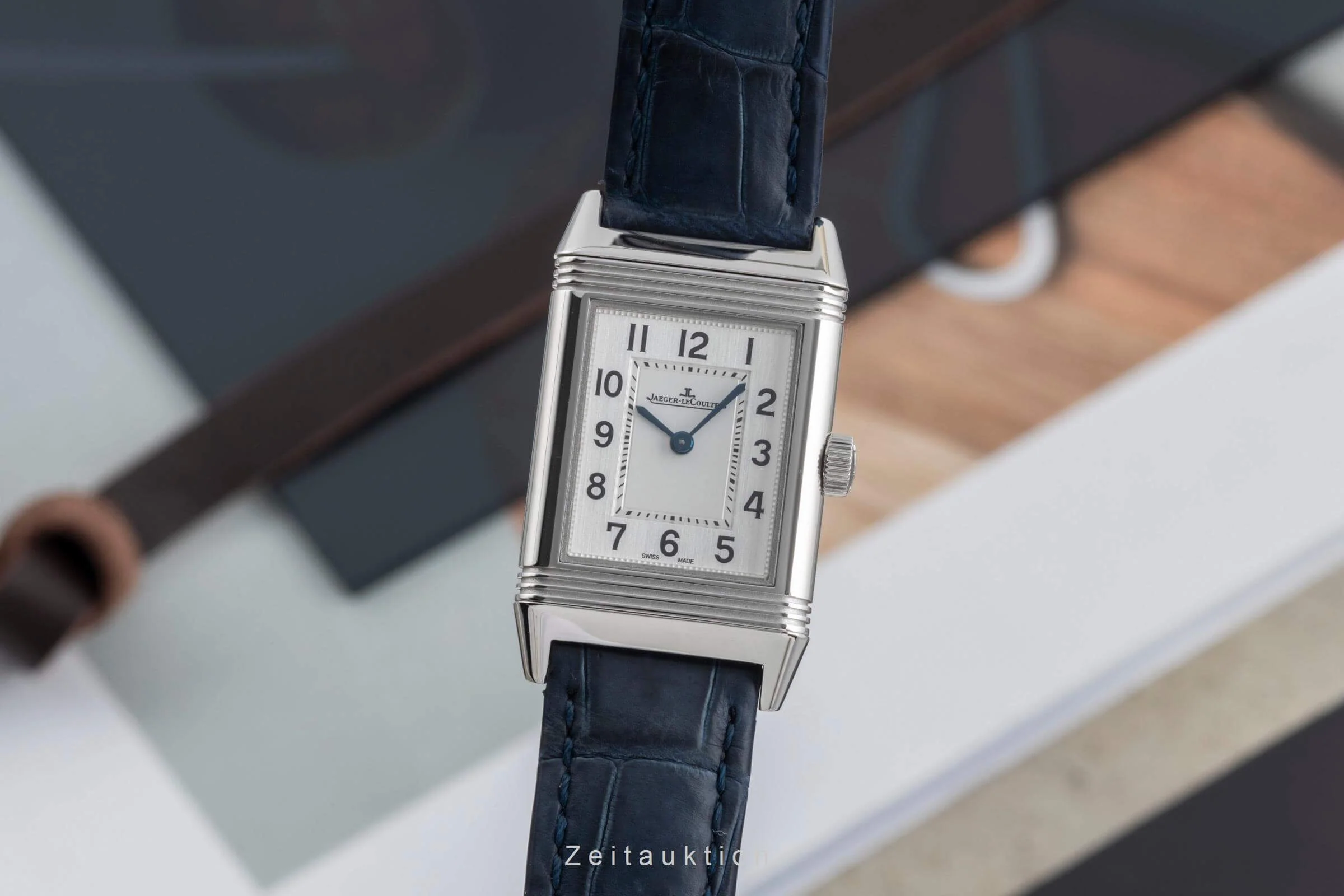 Jaeger LeCoultre Reverso steel quartz women's watch Q2618540, 221.8.47 LP: 7500EUR  [2500325] - Image 2