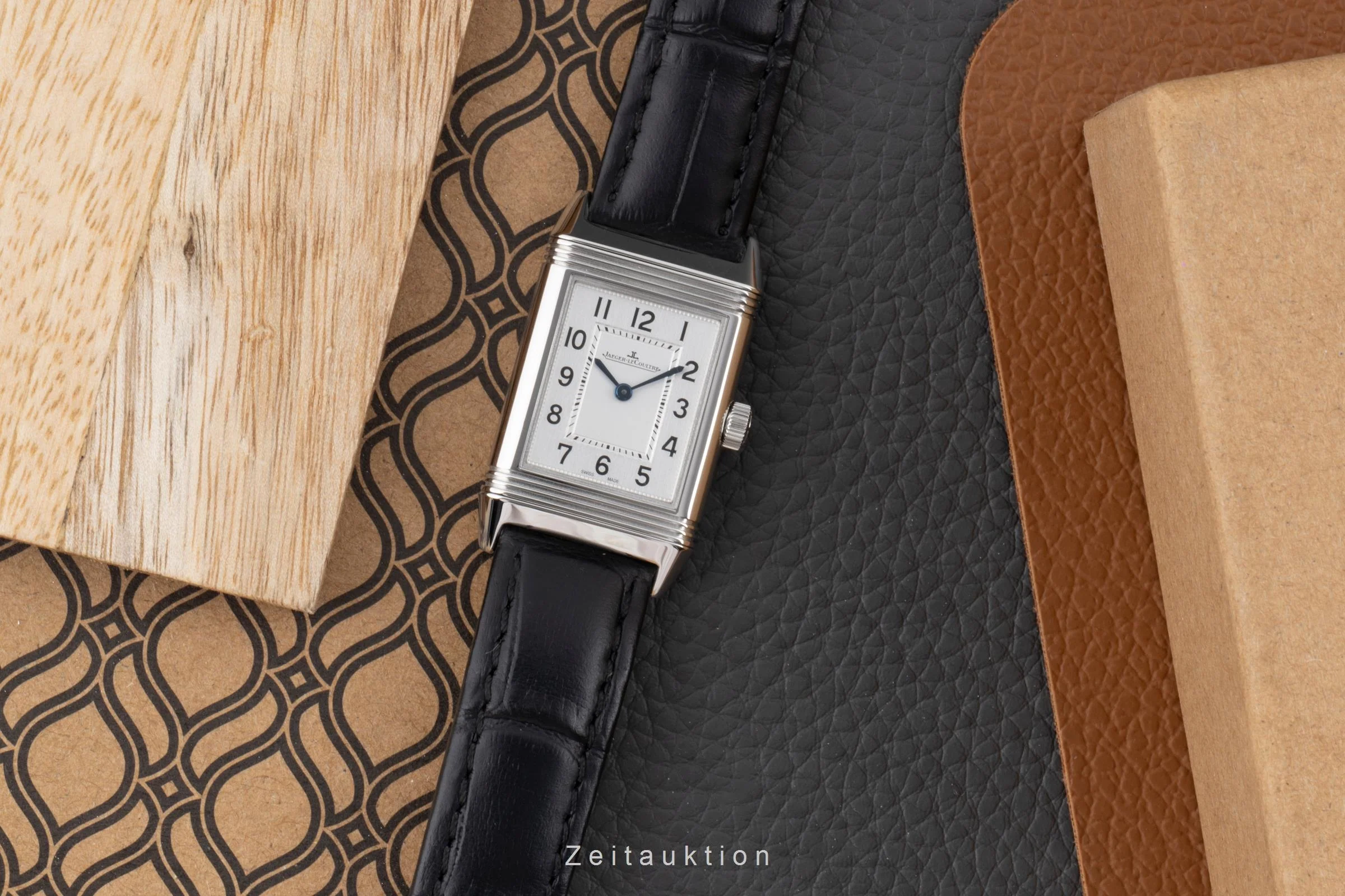 Jaeger LeCoultre Reverso steel quartz women's watch Q2618540  221.8.47 LP: 7500EUR  [2504537] - Image 4