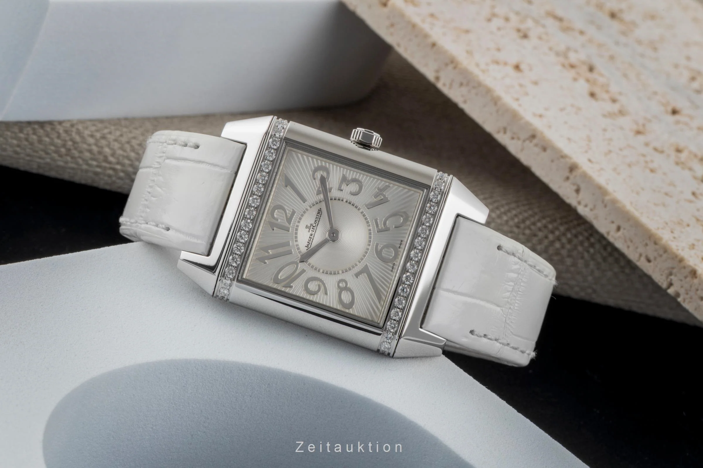 Jaeger LeCoultre Reverso steel quartz women's watch Q7038720  , 234.8.47  [2600756] - Image 3