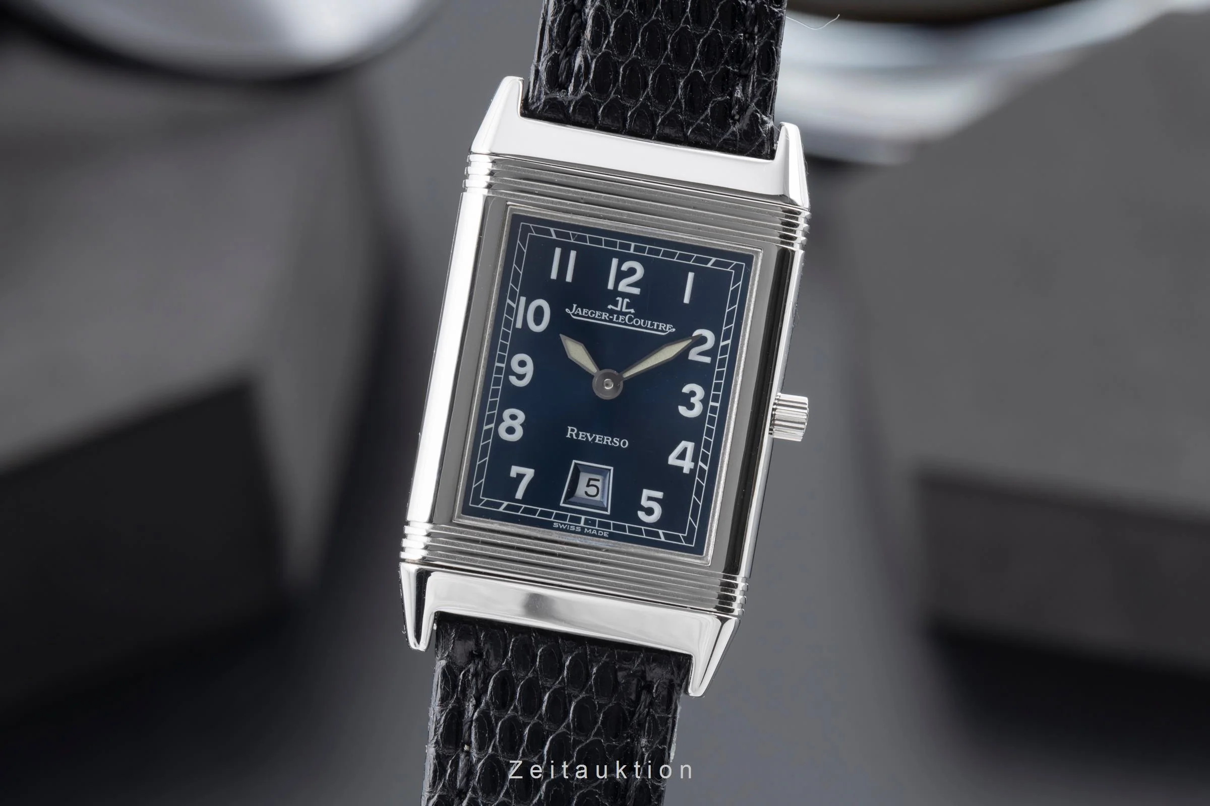 Jaeger LeCoultre Reverso steel quartz women's watch QA251804 / 250.8.10  [2506438] - Image 2
