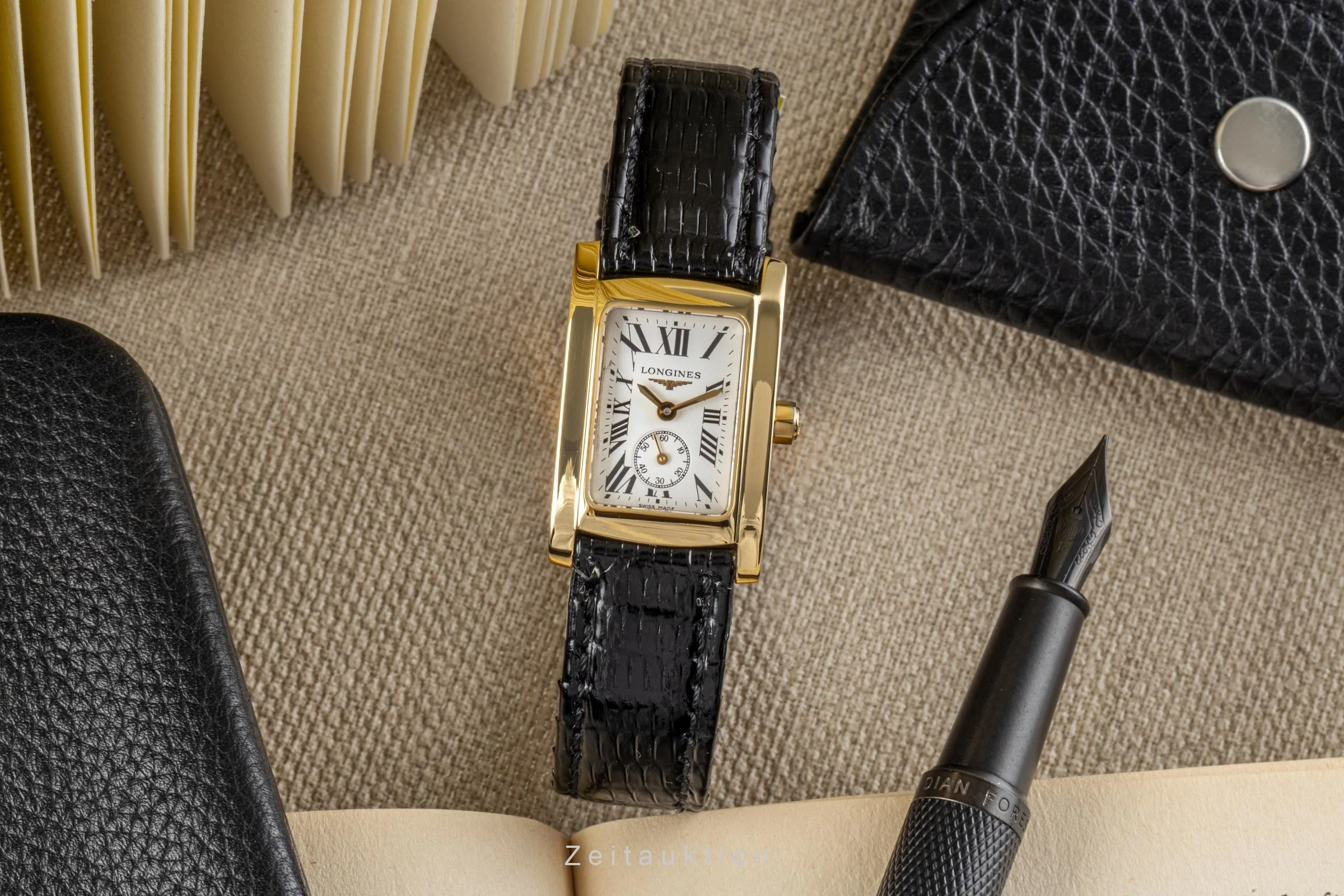 Longines Dolce Vita 18 ct gold quartz women's watch L51556  [2207319] - Image 3