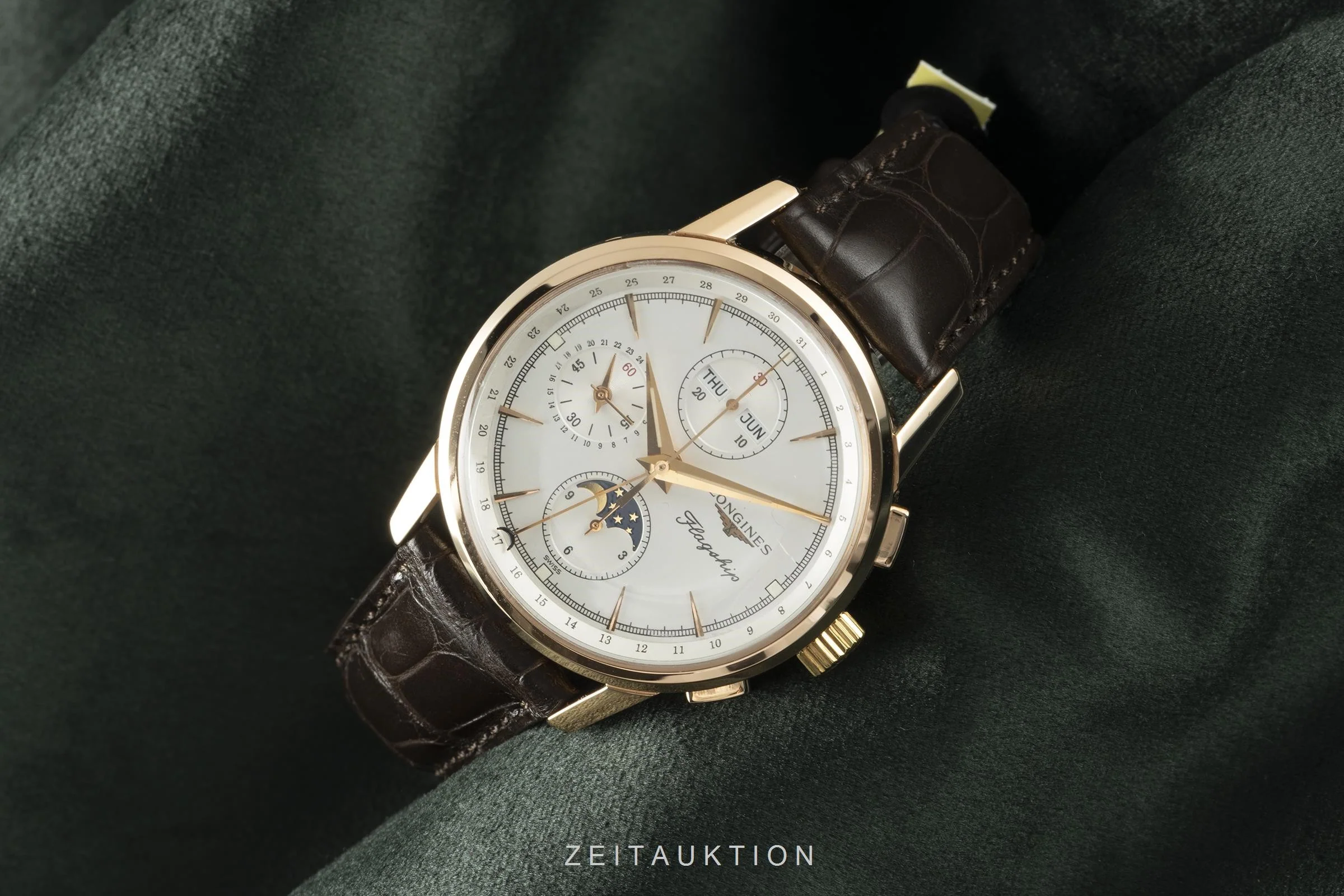 Longines Flagship chronograph 18 ct gold automatic men's watch L4.792.8  [2102839] - Image 2