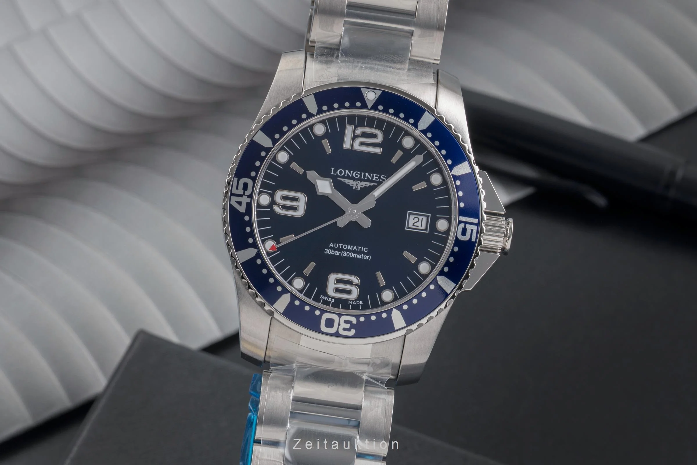 Longines Hydro Conquest steel automatic men's watch L3.742.4.96.6  [2503834] - Image 2