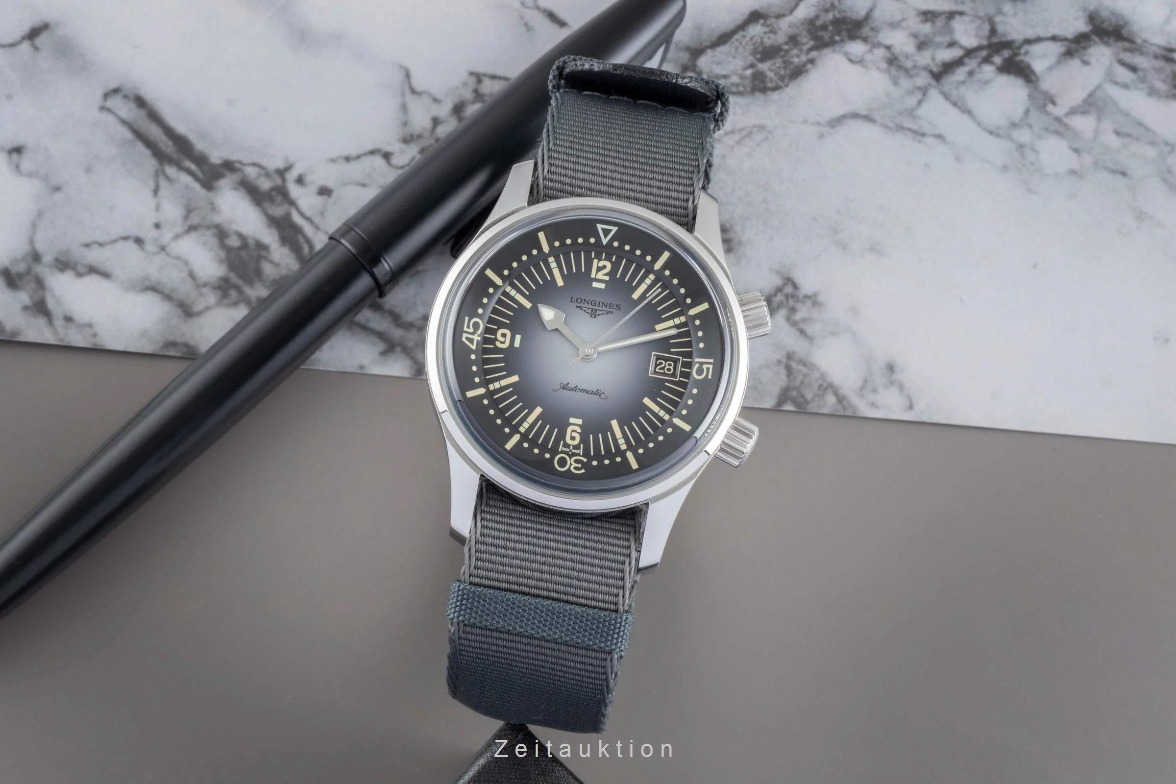 Longines Legend Diver steel automatic men's watch L3.774.4.70.2  [2507329] - Image 4
