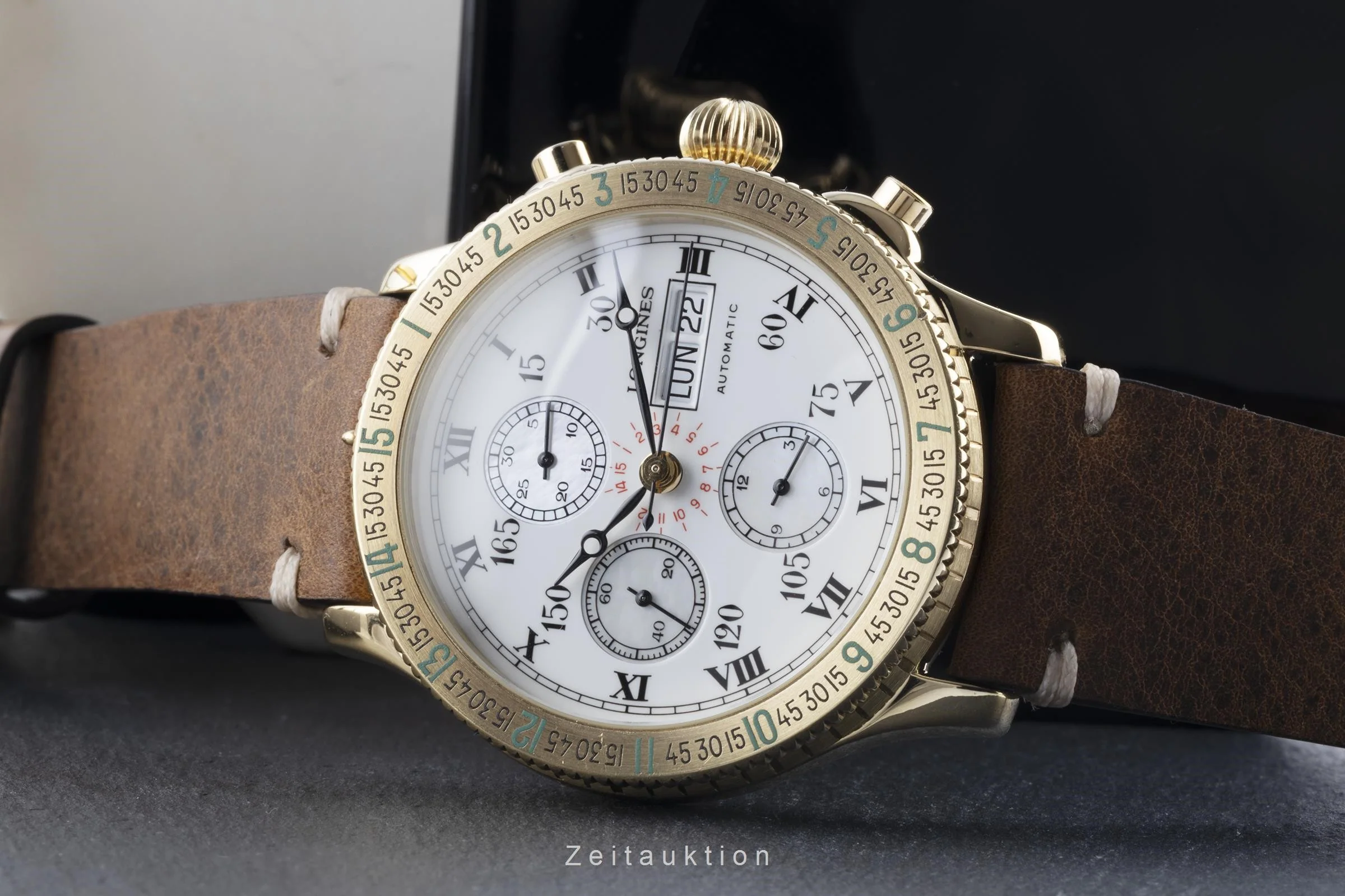 Longines Lindbergh chronograph 18 ct gold automatic men's watch L674.5233, 898 Limited  [2205885] - Image 2