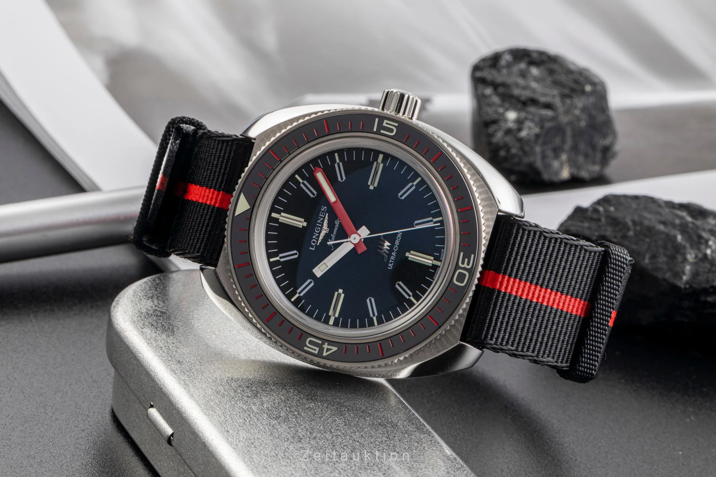 Longines Ultra Chron steel automatic men's watch L2.836.4.52.9 LP: 4000EUR  [2503271] - Image 3