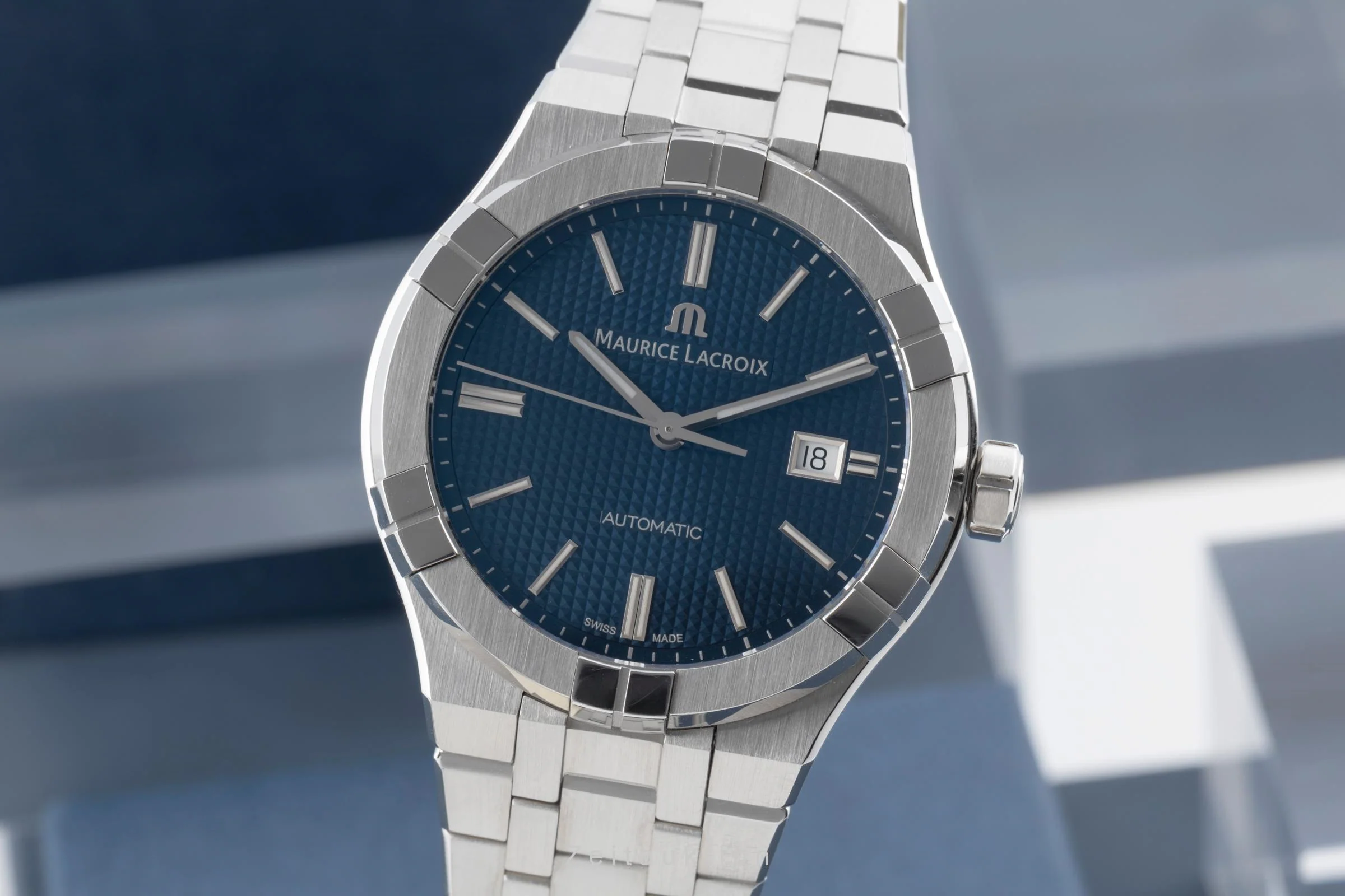 Maurice Lacroix Aikon steel automatic men's watch AI6008-SS002-430 LP: 2250EUR  [2506823] - Image 2