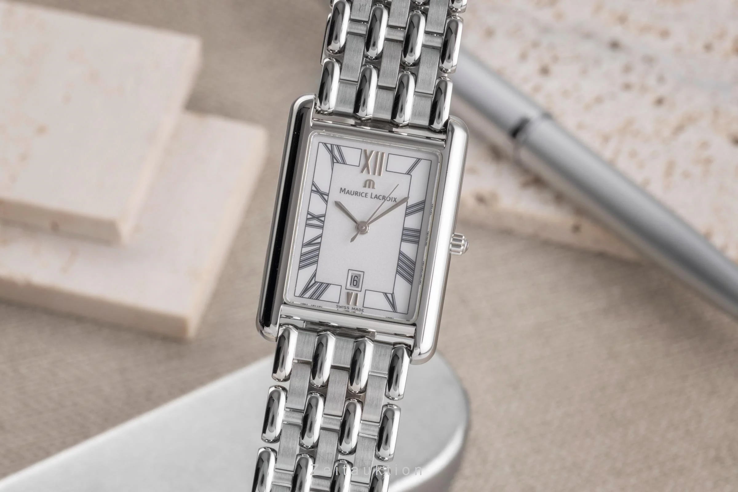 Maurice Lacroix Classic Serie steel quartz women's watch LC2016  [2504567] - Image 2