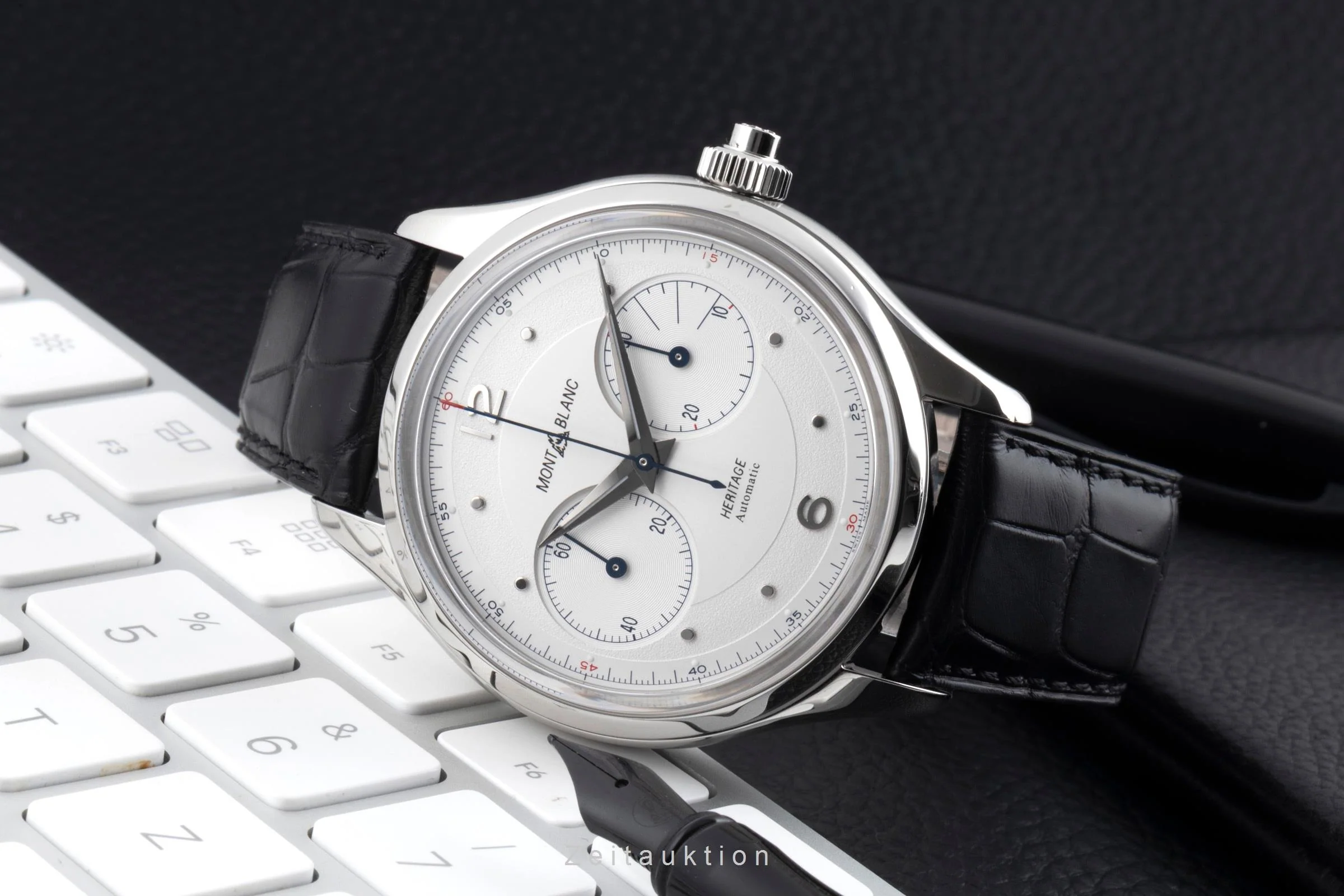Montblanc Heritage chronograph steel automatic men's watch 119951   7494  [2600729] - Image 3