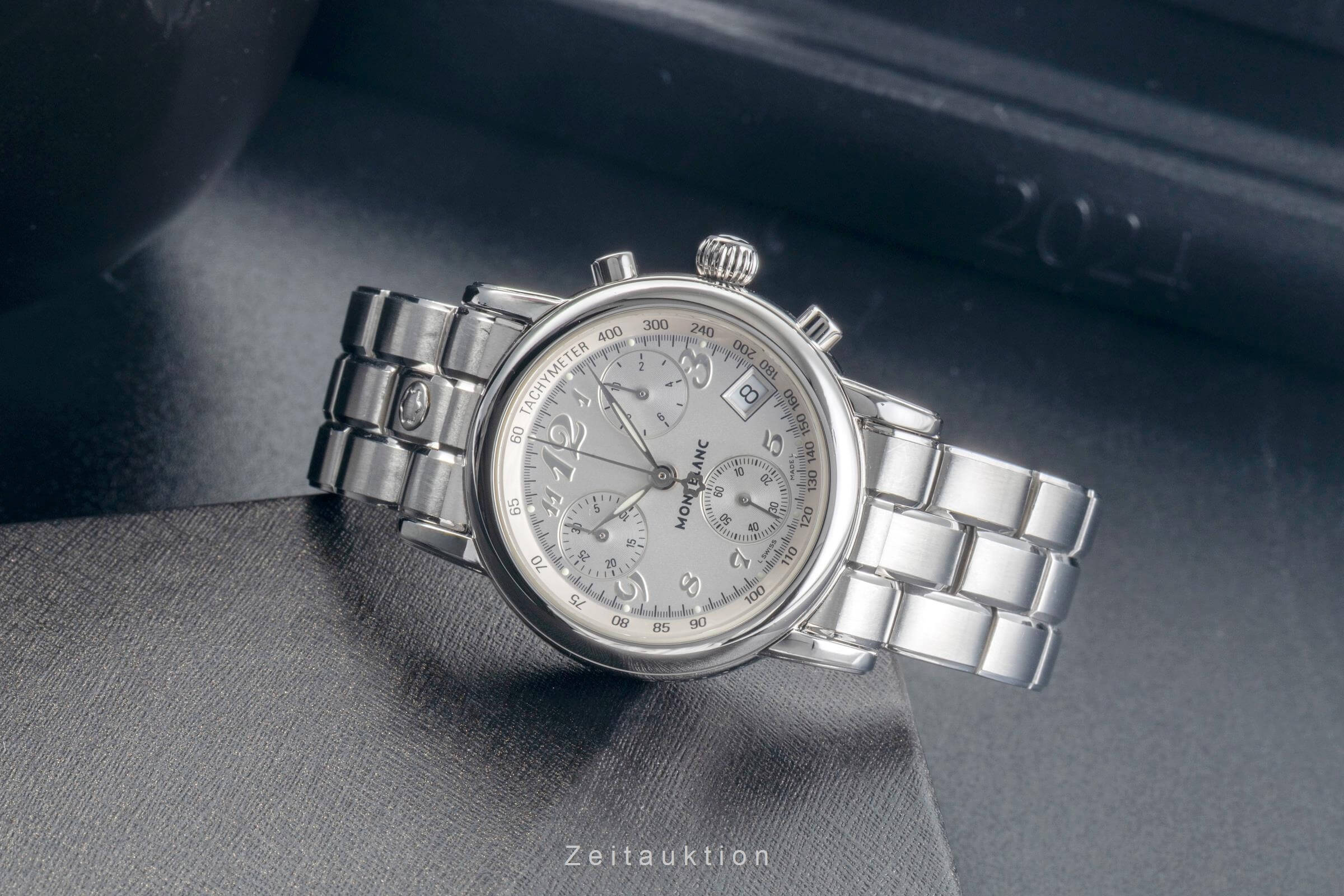 Montblanc Meisterstück chronograph steel quartz women's watch 7039  [2500895] - Image 3