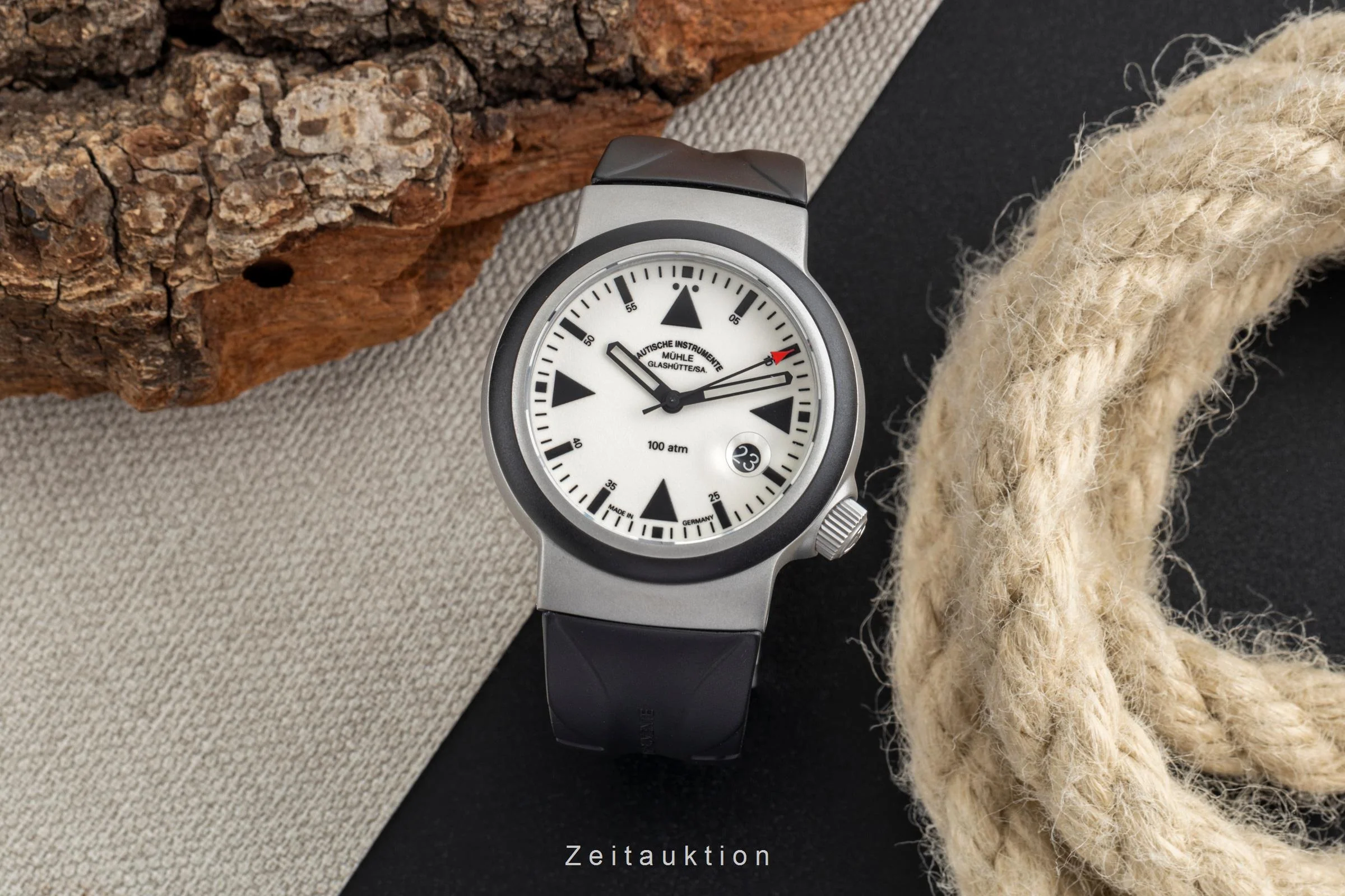 Mühle Rescue Timer steel automatic men's watch M1-41-08-KB	 LP: 2100EUR  [2502466] - Image 4