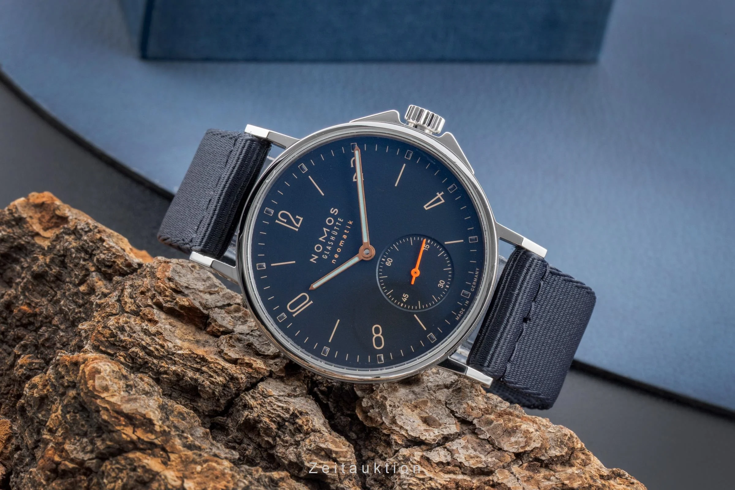 Nomos Ahoi steel automatic men's watch 566 LP: 3620EUR  [2506220] - Image 3