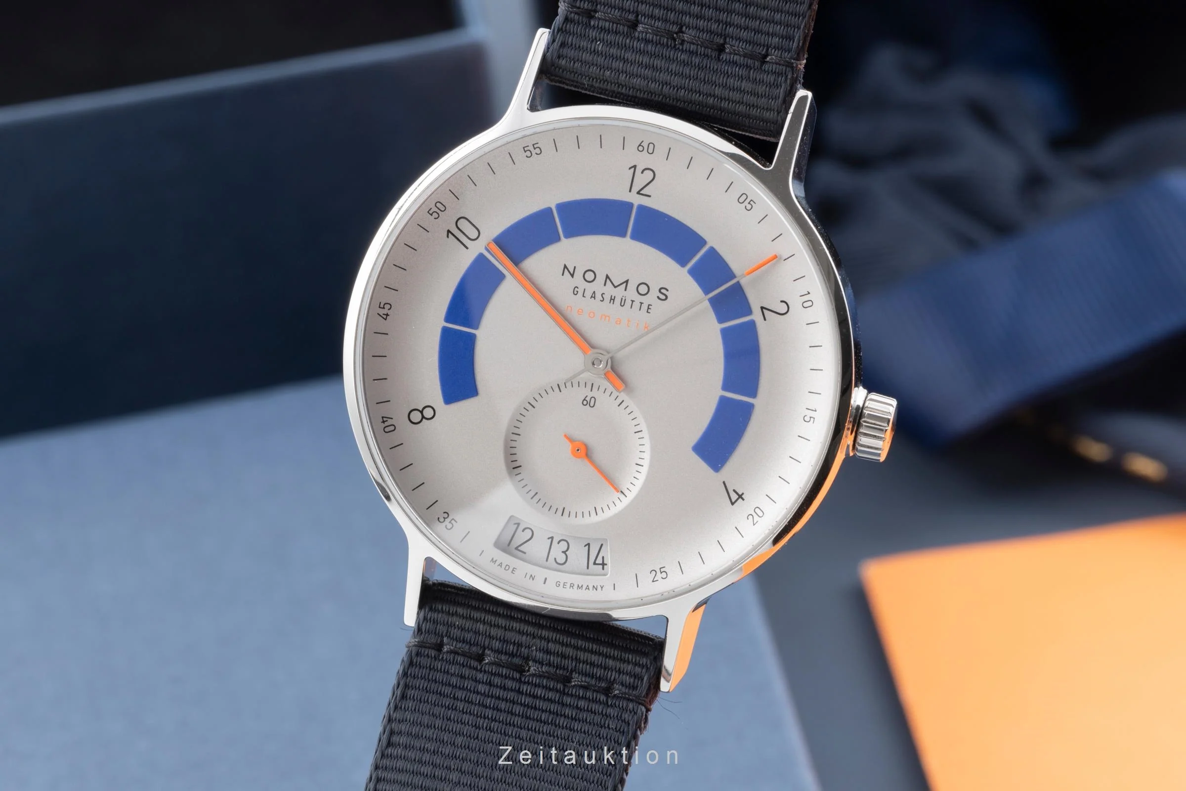 Nomos Autobahn steel automatic men's watch 1303 LP: 4240EUR  [2505214] - Image 2