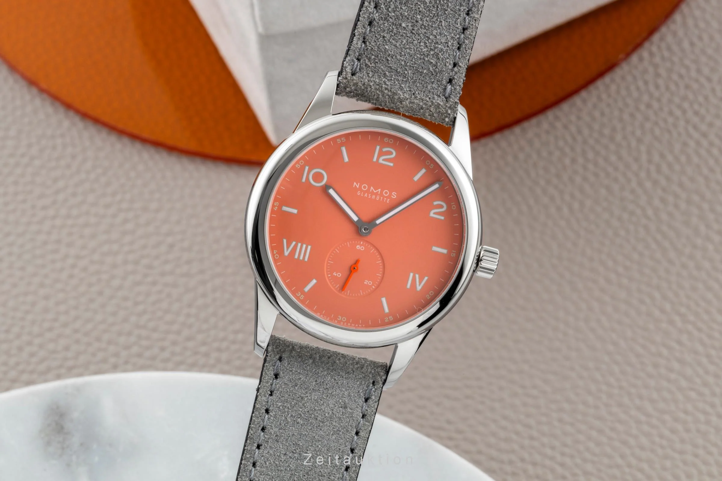 Nomos Club steel manual winding men's watch 725 LP: 1480EUR  [2600808] - Image 2