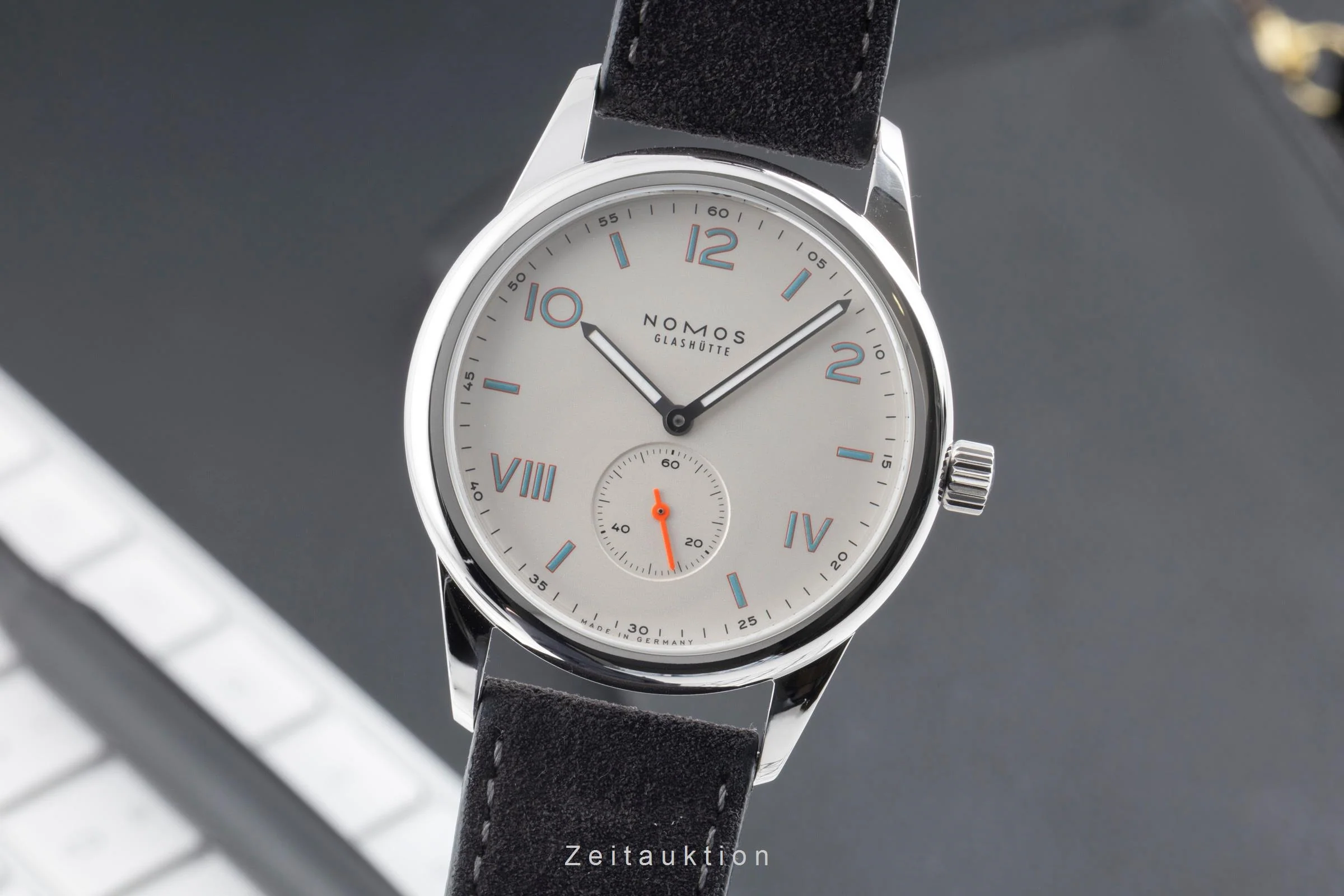 Nomos Club steel manual winding men's watch 735 LP: 1480EUR  [2600809] - Image 2