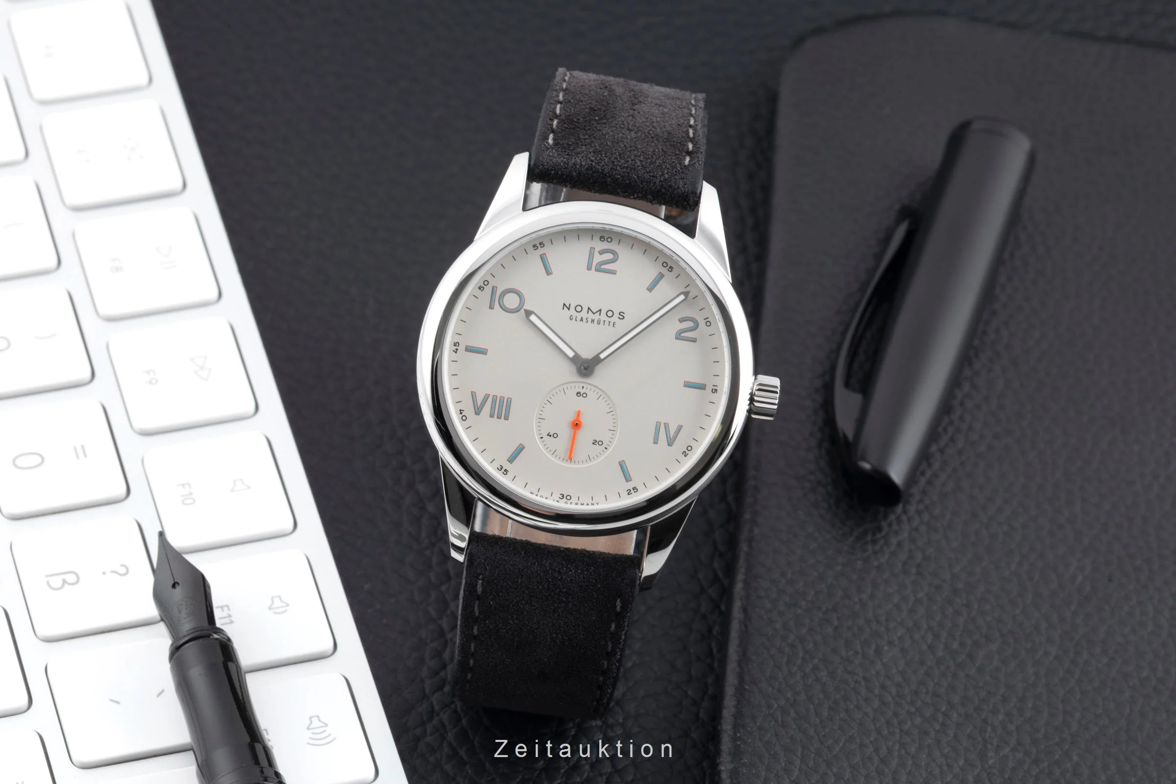 Nomos Club steel manual winding men's watch 735 LP: 1480EUR  [2600809] - Image 4
