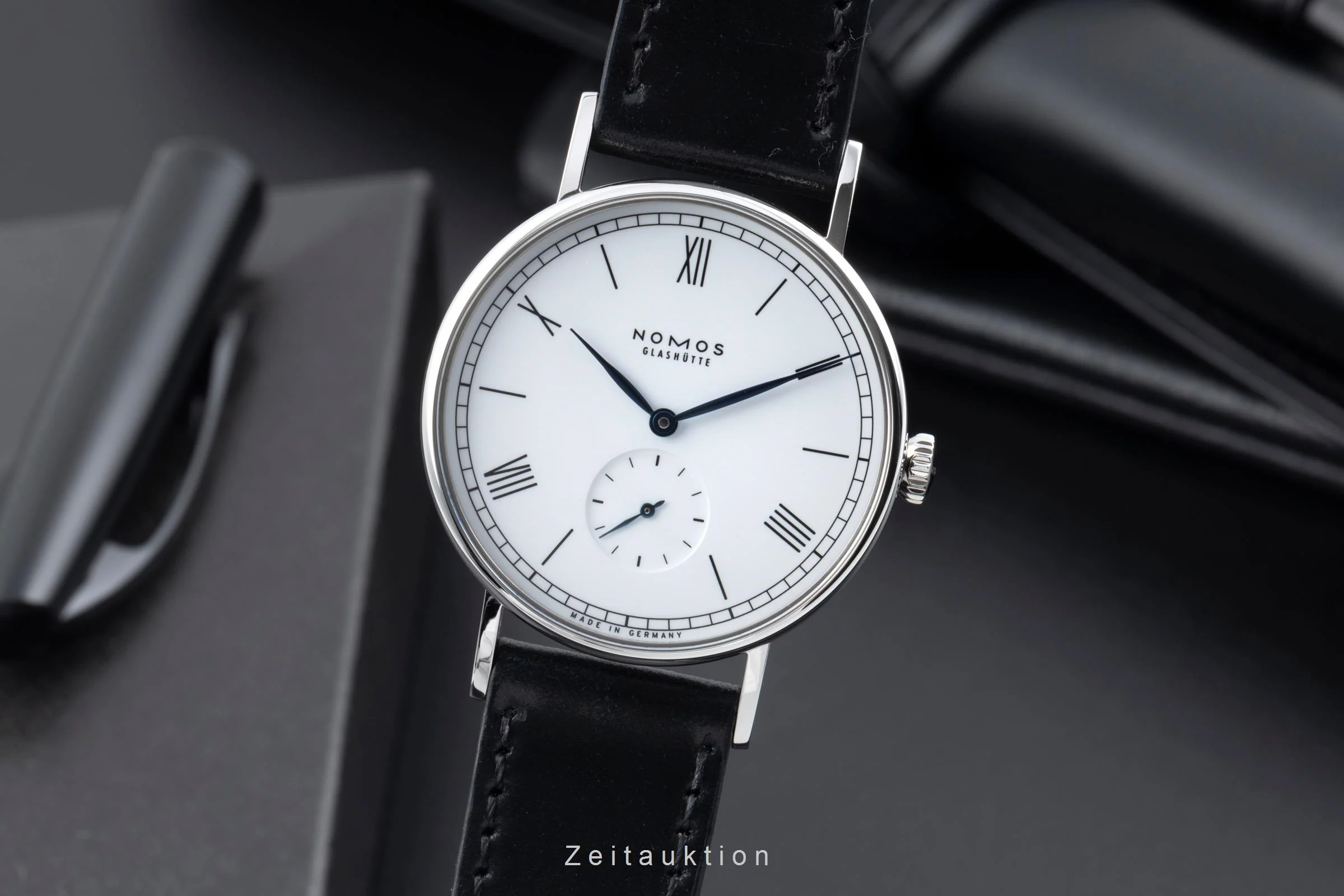 Nomos Ludwig steel manual winding men's watch 205 Limited  [2505777] - Image 2