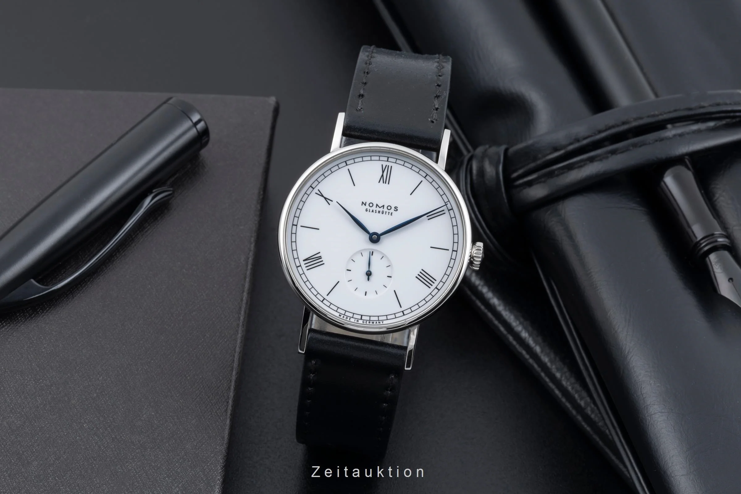 Nomos Ludwig steel manual winding men's watch 205 Limited  [2505777] - Image 4
