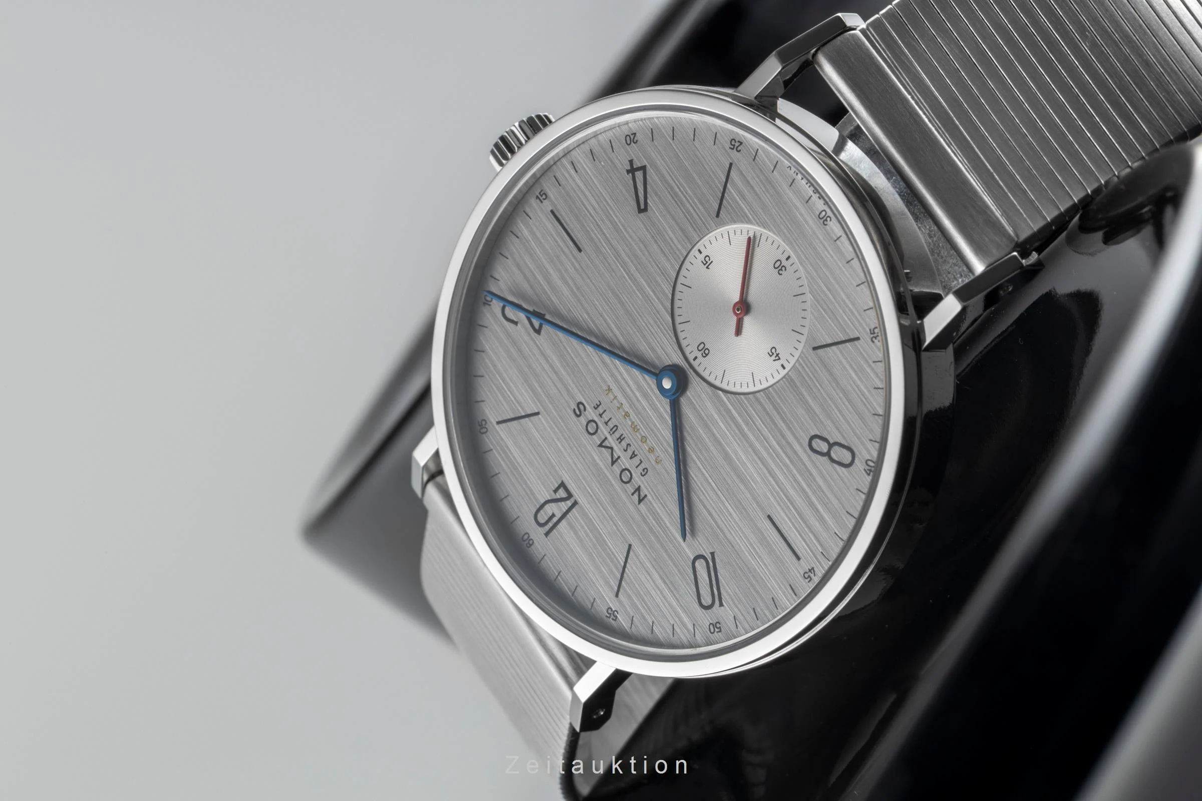 Nomos Neomatik steel automatic men's watch 141 LP: 3340EUR  [2600602] - Image 14