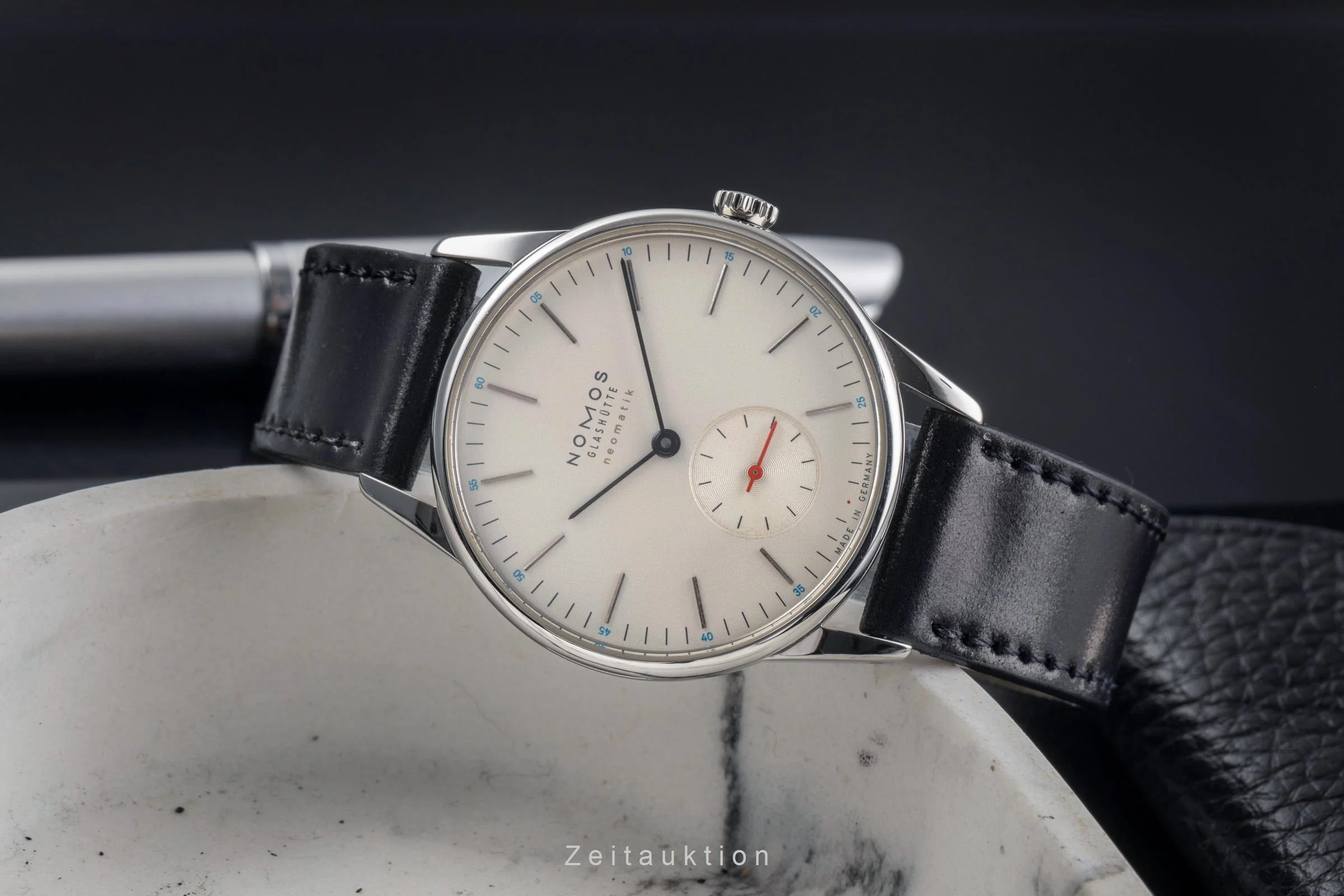 Nomos Neomatik steel automatic men's watch 392 LP: 3220EUR  [2503973] - Image 3