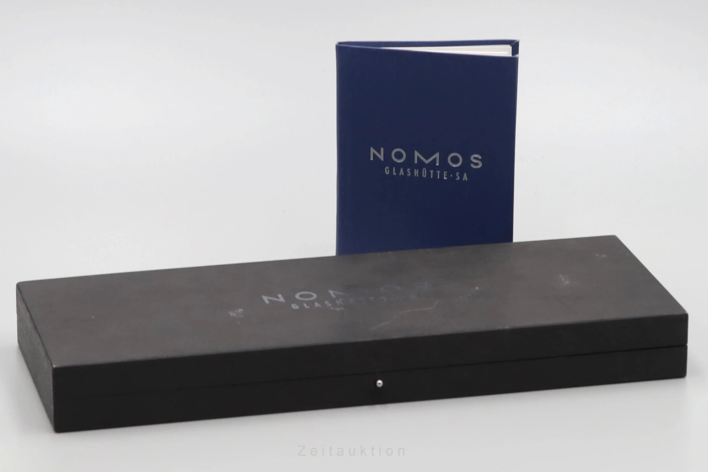 Nomos Tangente 18 ct gold manual winding men's watch Limited  [2200410] - Image 8