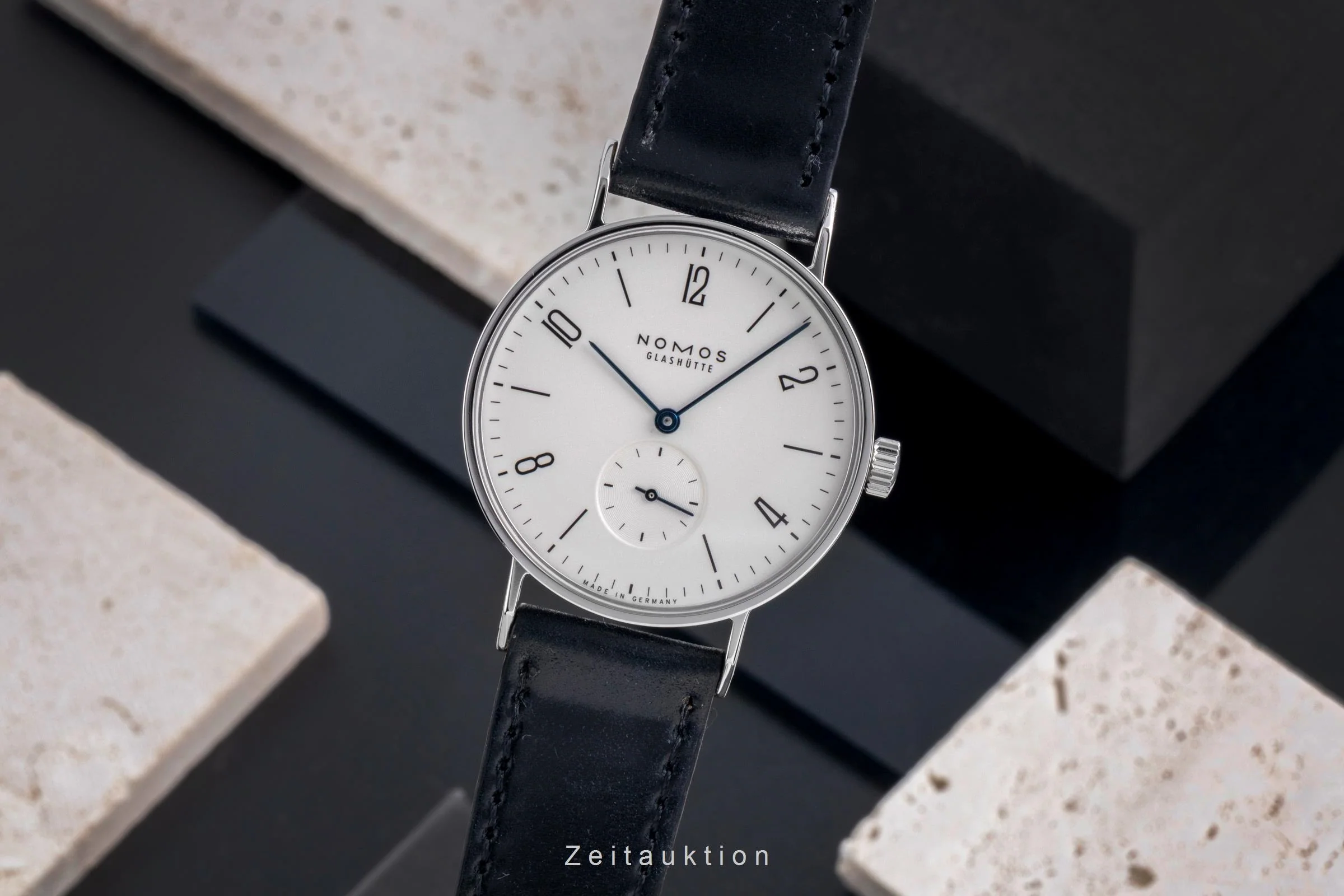 Nomos Tangente steel manual winding men's watch 101  [2600030] - Image 2
