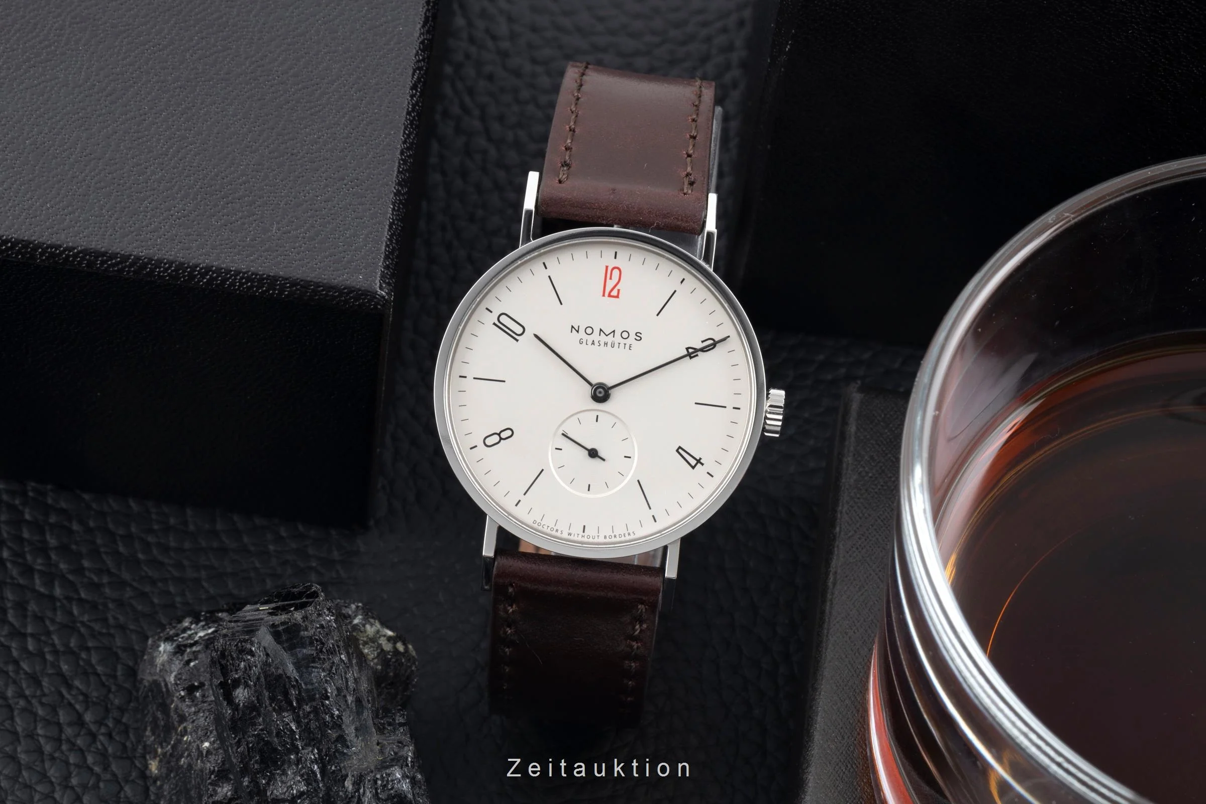 Nomos Tangente steel manual winding men's watch Tangente for Doctors without Borders Limited  [2600473] - Image 4