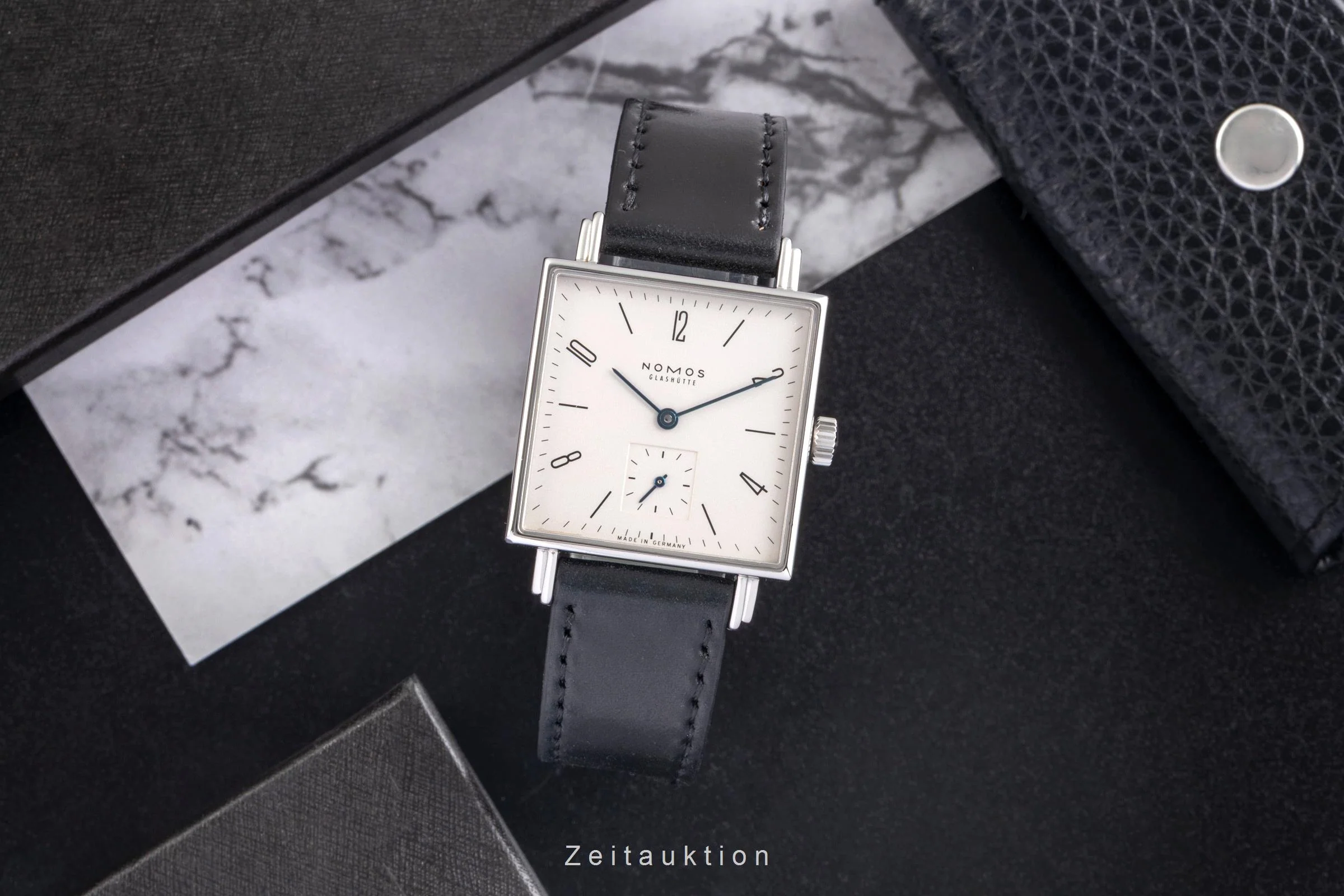 Nomos Tetra steel manual winding men's watch 408  [2504443] - Image 4