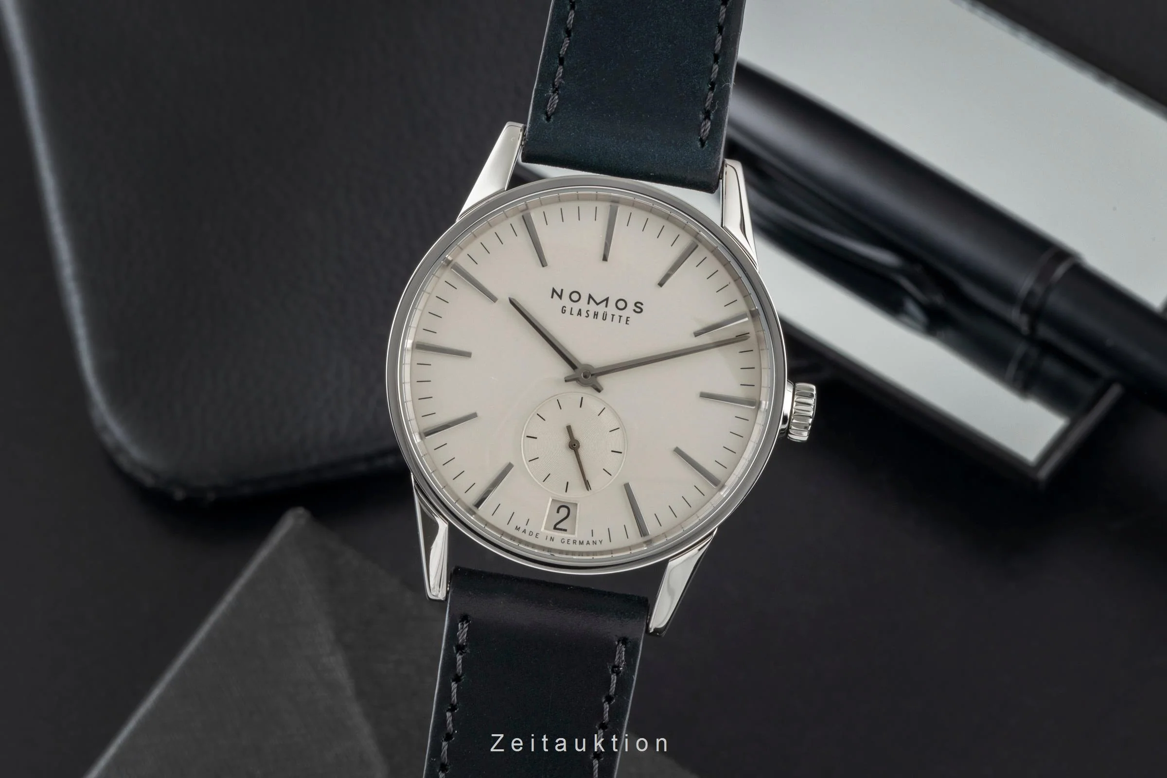 Nomos Zürich steel automatic men's watch 802  [2600211] - Image 2