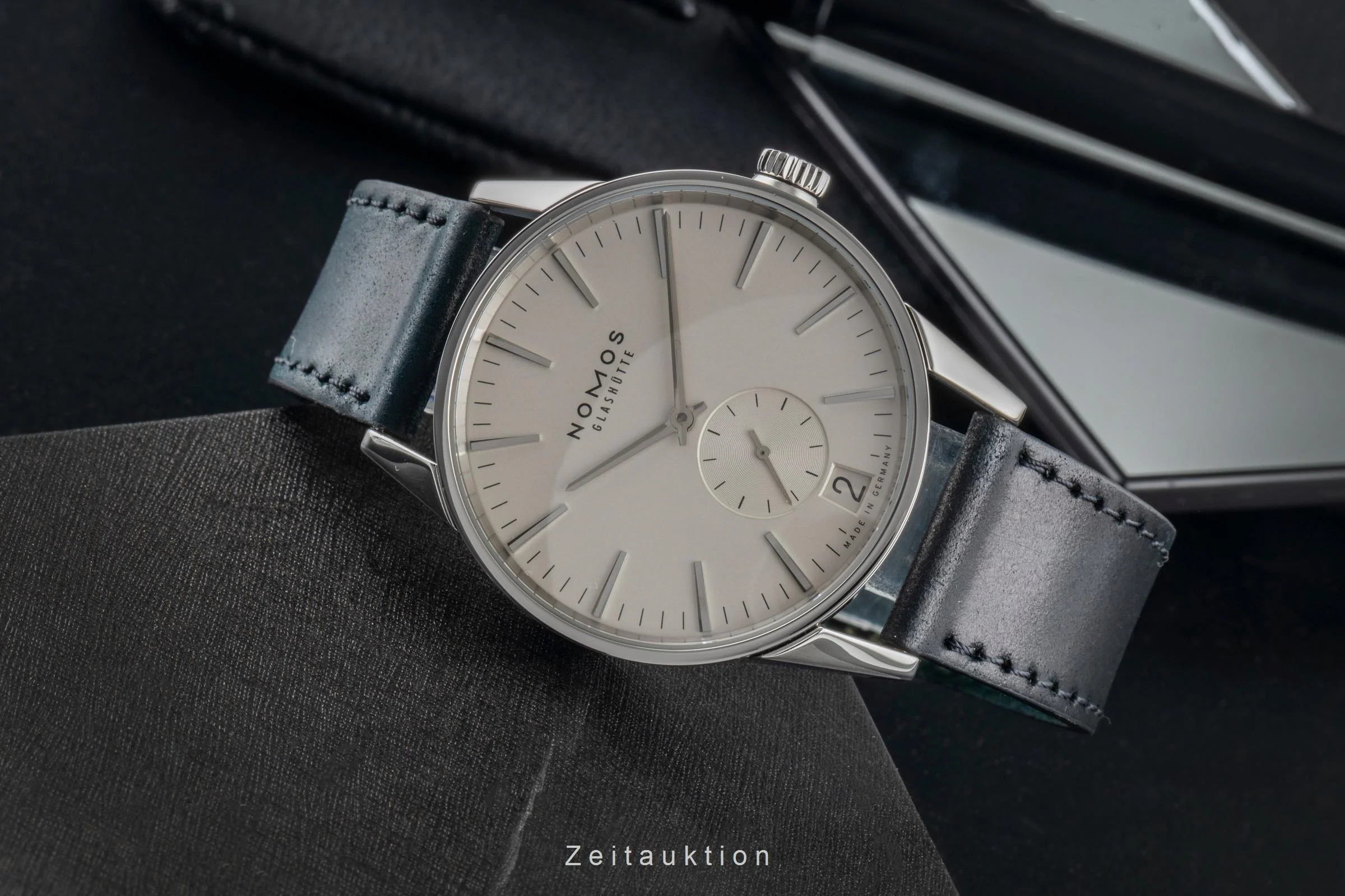 Nomos Zürich steel automatic men's watch 802  [2600211] - Image 3
