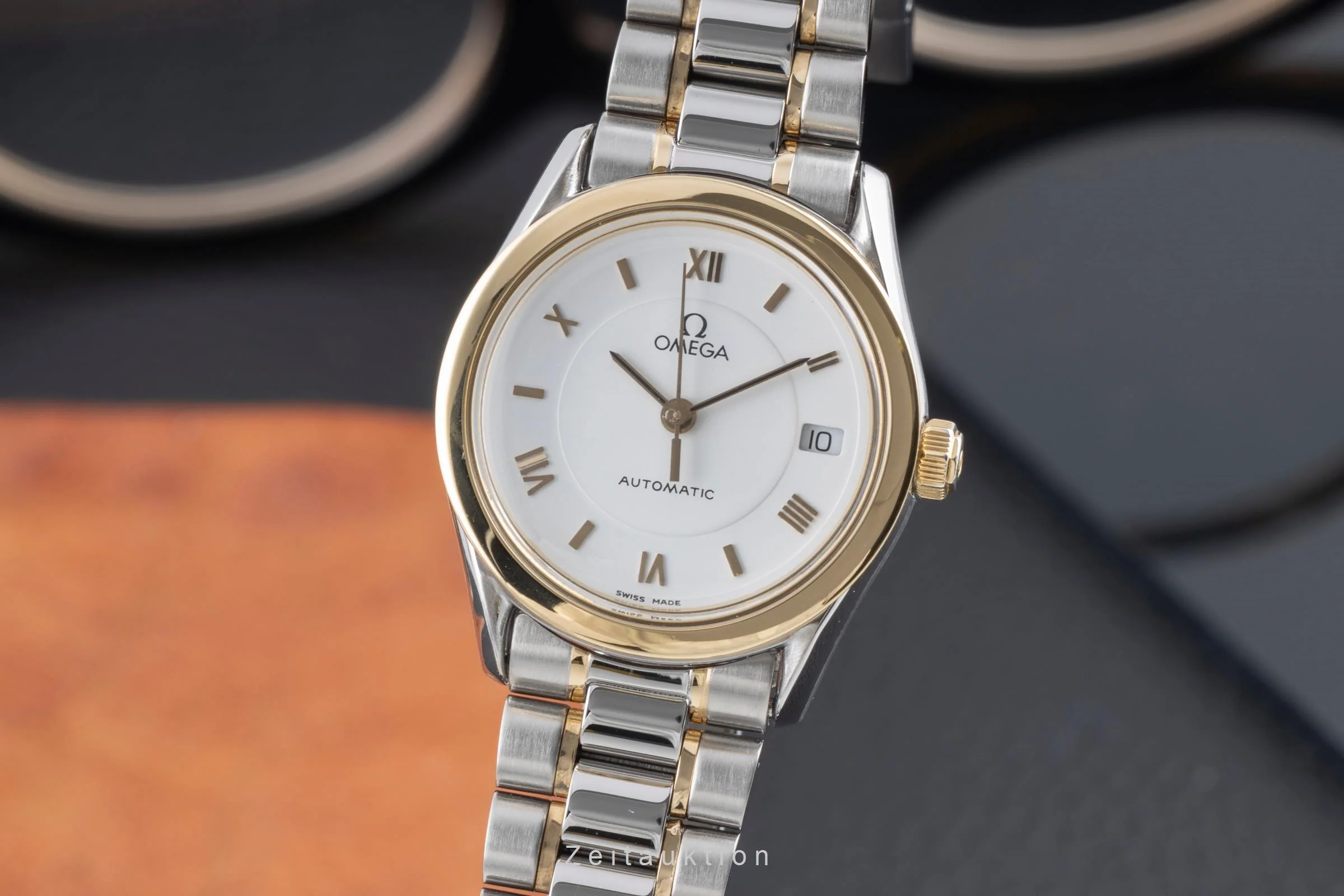 Omega Classic steel / gold automatic women's watch 566.0285 , 766.0885  [2503457] - Image 2