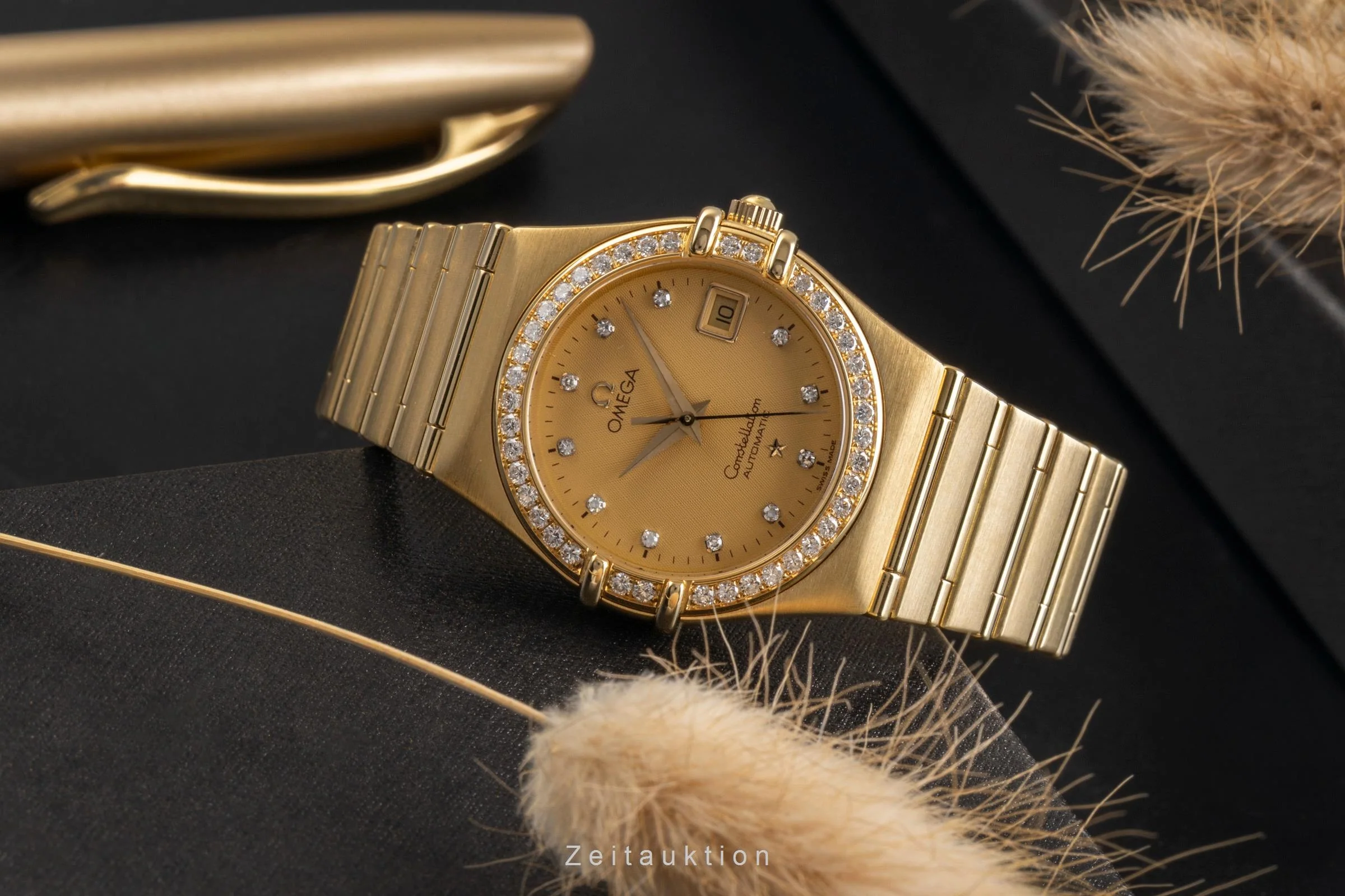 Omega Constellation 18 ct gold automatic women's watch 1197.15.00  [2502984] - Image 3