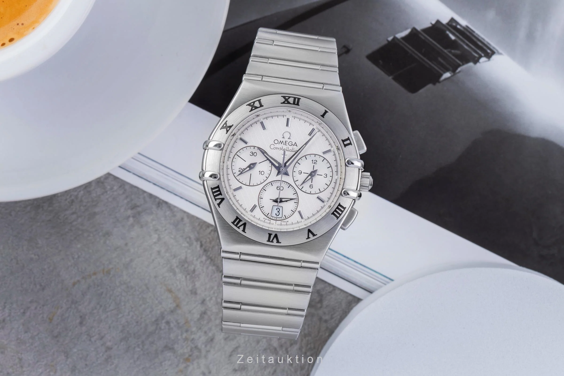Omega Constellation chronograph steel quartz men's watch 1542.30.00  [2506094] - Image 4