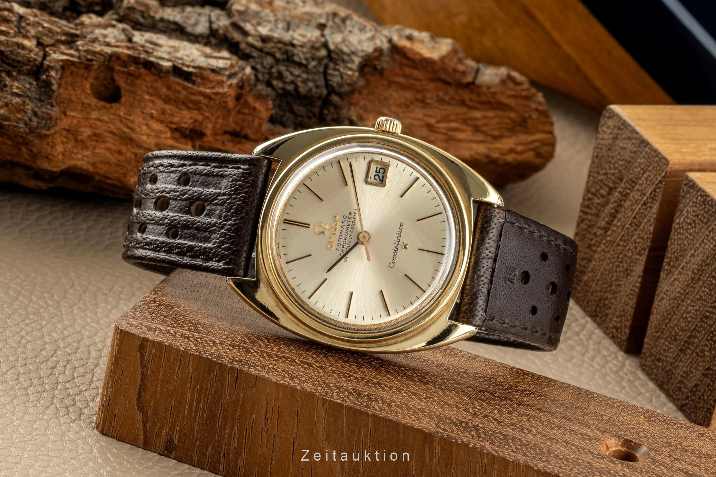 Omega Constellation gilt / steel automatic men's watch 168.017 Vintage  [2400058] - Image 2