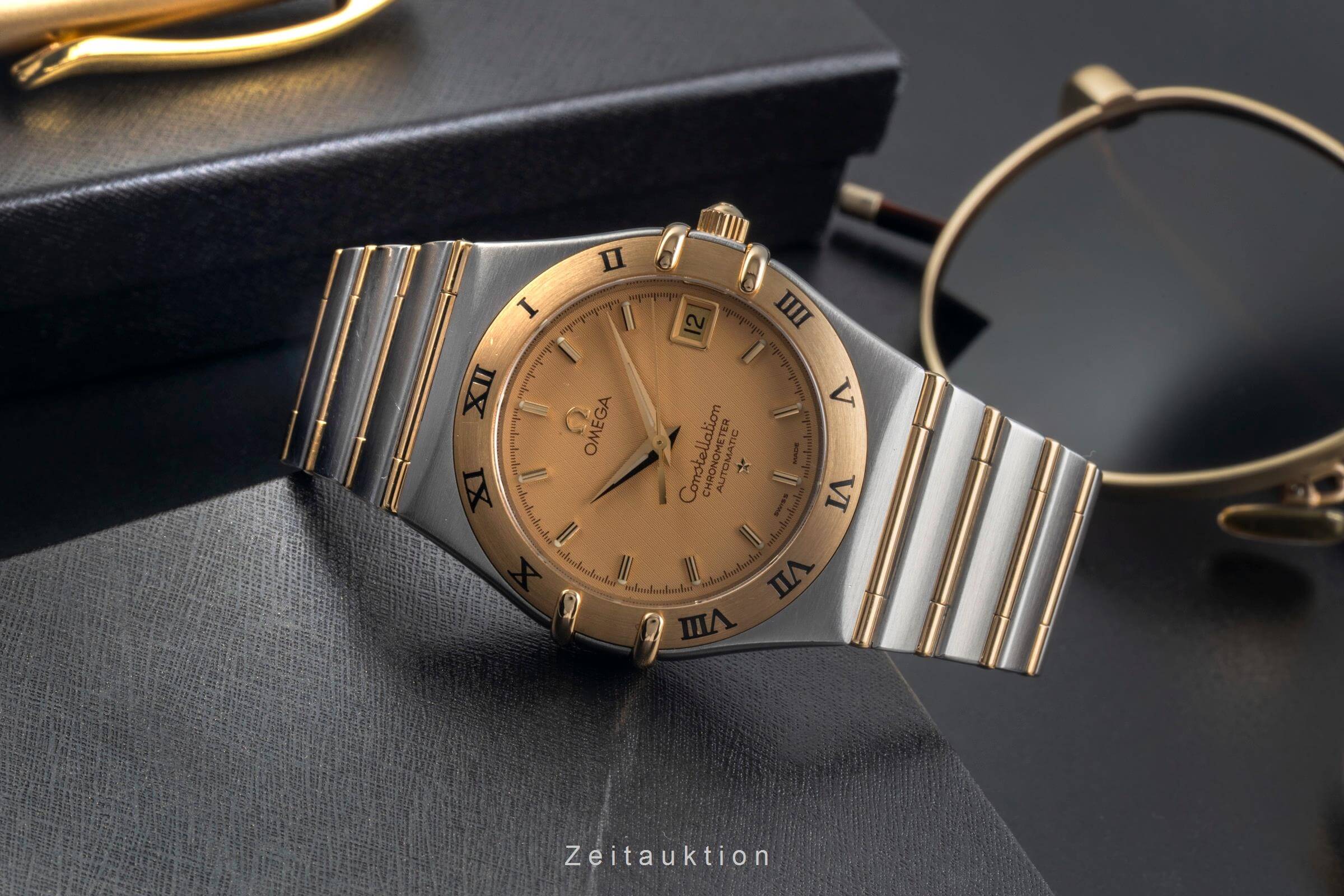 Omega Constellation steel / gold automatic men's watch 1202.10.00  [2500975] - Image 3